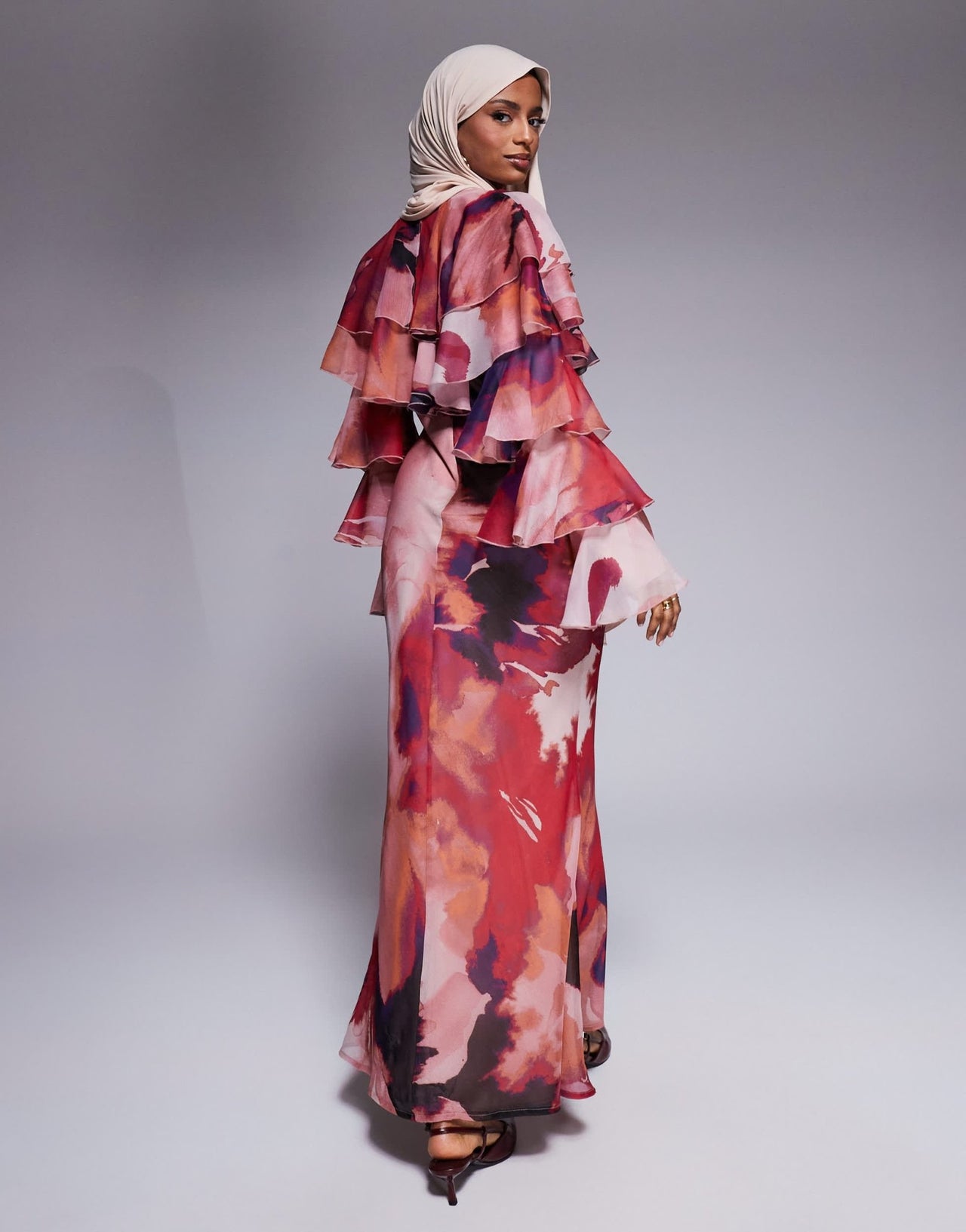 ASOS DESIGN tiered ruffle overlay bias maxi dress in abstract print - ASOS Sample Sale EU Store