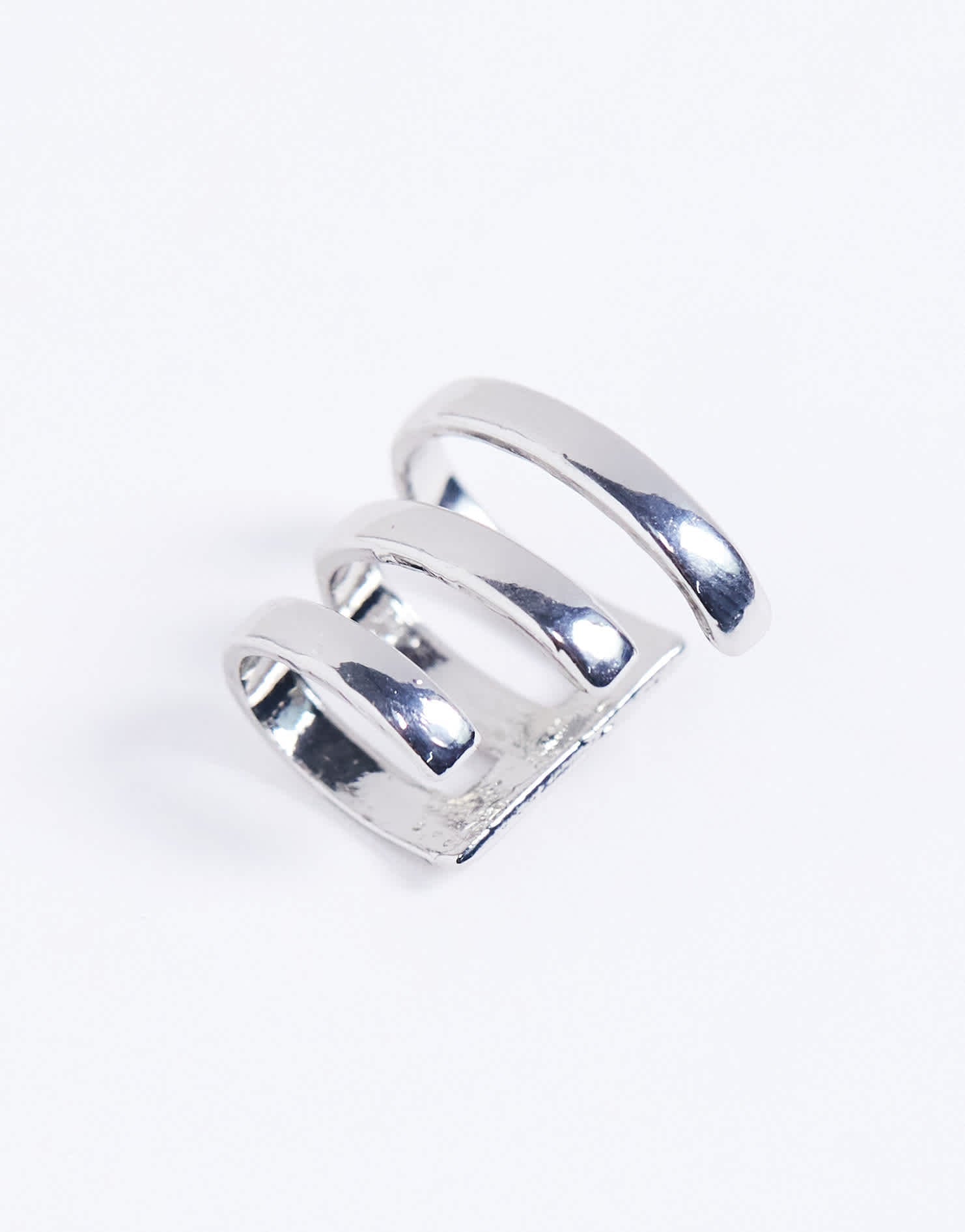 ASOS DESIGN triple layered ear cuff in silver - ASOS Sample Sale EU Store