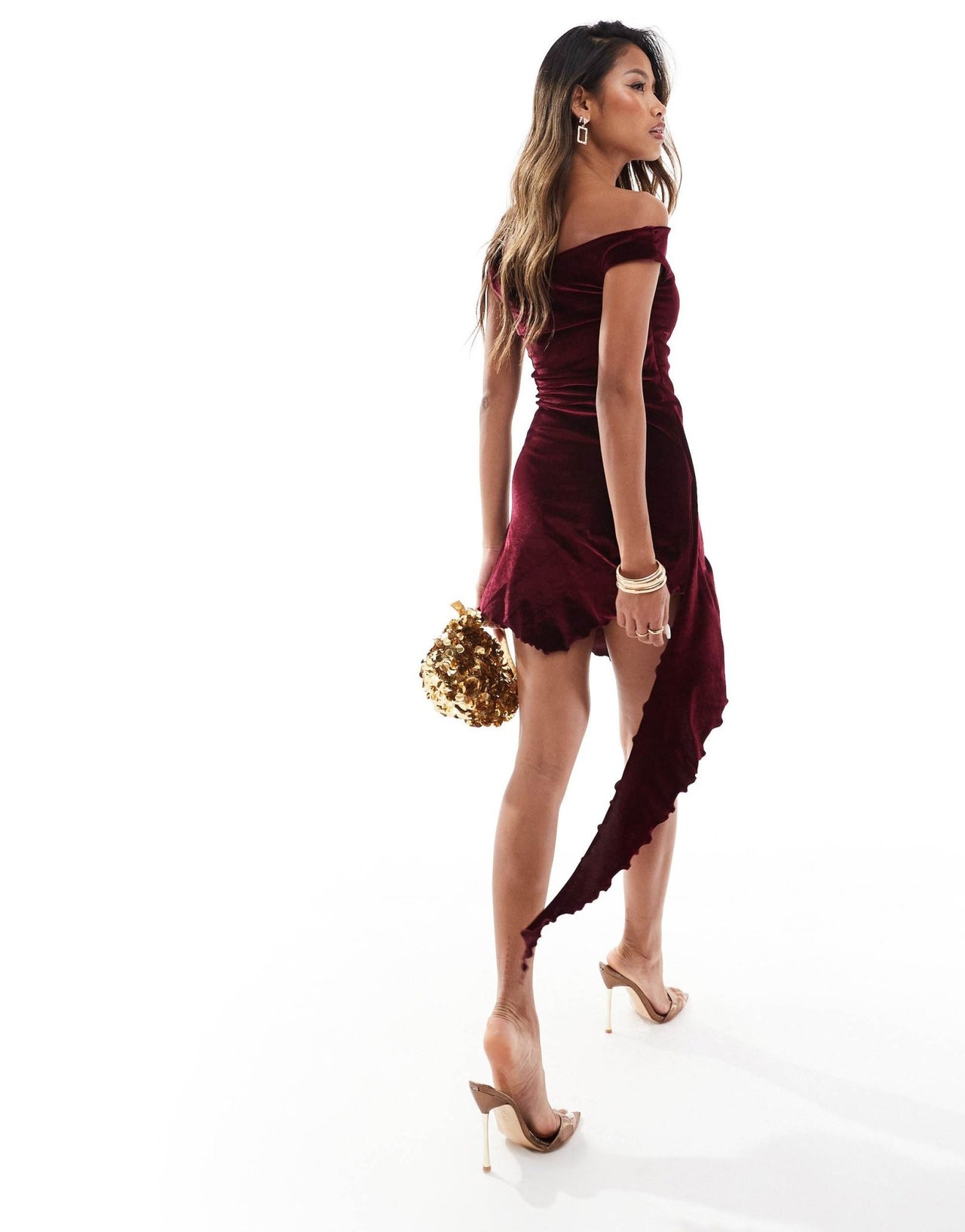 ASOS DESIGN velvet twisted off shoulder mini dress with asymmetric hem in burgundy - ASOS Sample Sale EU Store