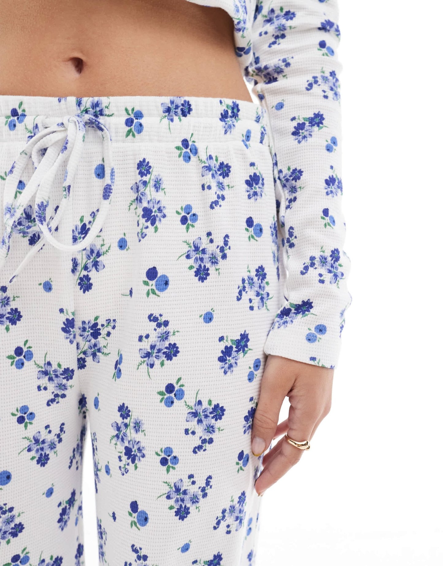 ASOS DESIGN waffle wide leg trouser co - ord in cream floral print - ASOS Sample Sale EU Store