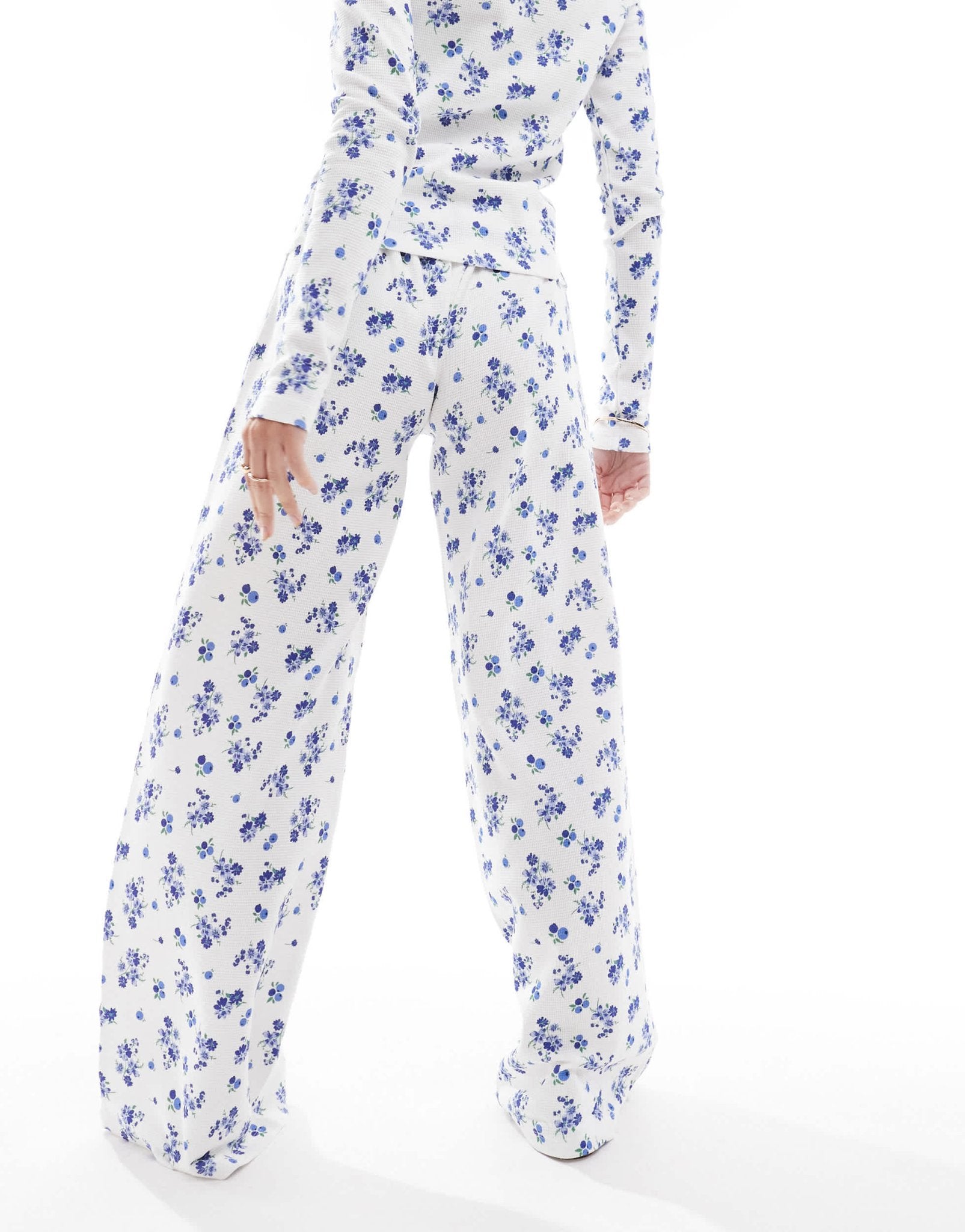 ASOS DESIGN waffle wide leg trouser co - ord in cream floral print - ASOS Sample Sale EU Store