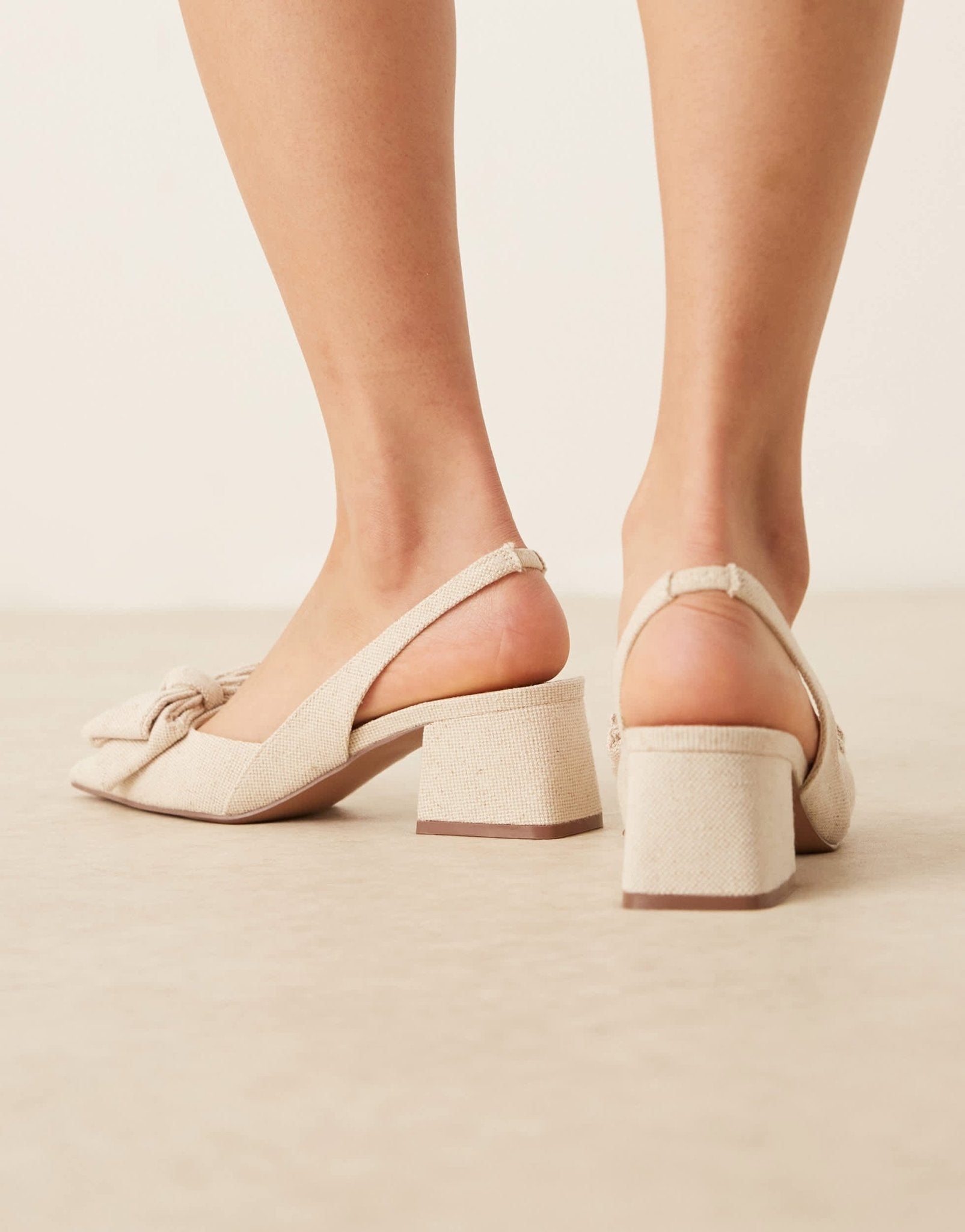 ASOS DESIGN Wide Fit Symphony bow slingback mid block heeled shoes in natural - ASOS Sample Sale EU Store