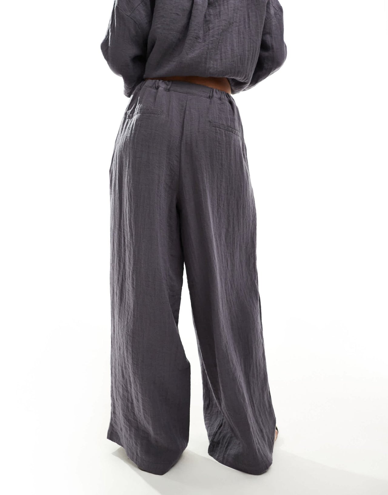 ASOS DESIGN wide leg trouser with pleat detail in textured fabric in charcoal co - ord - ASOS Sample Sale EU Store