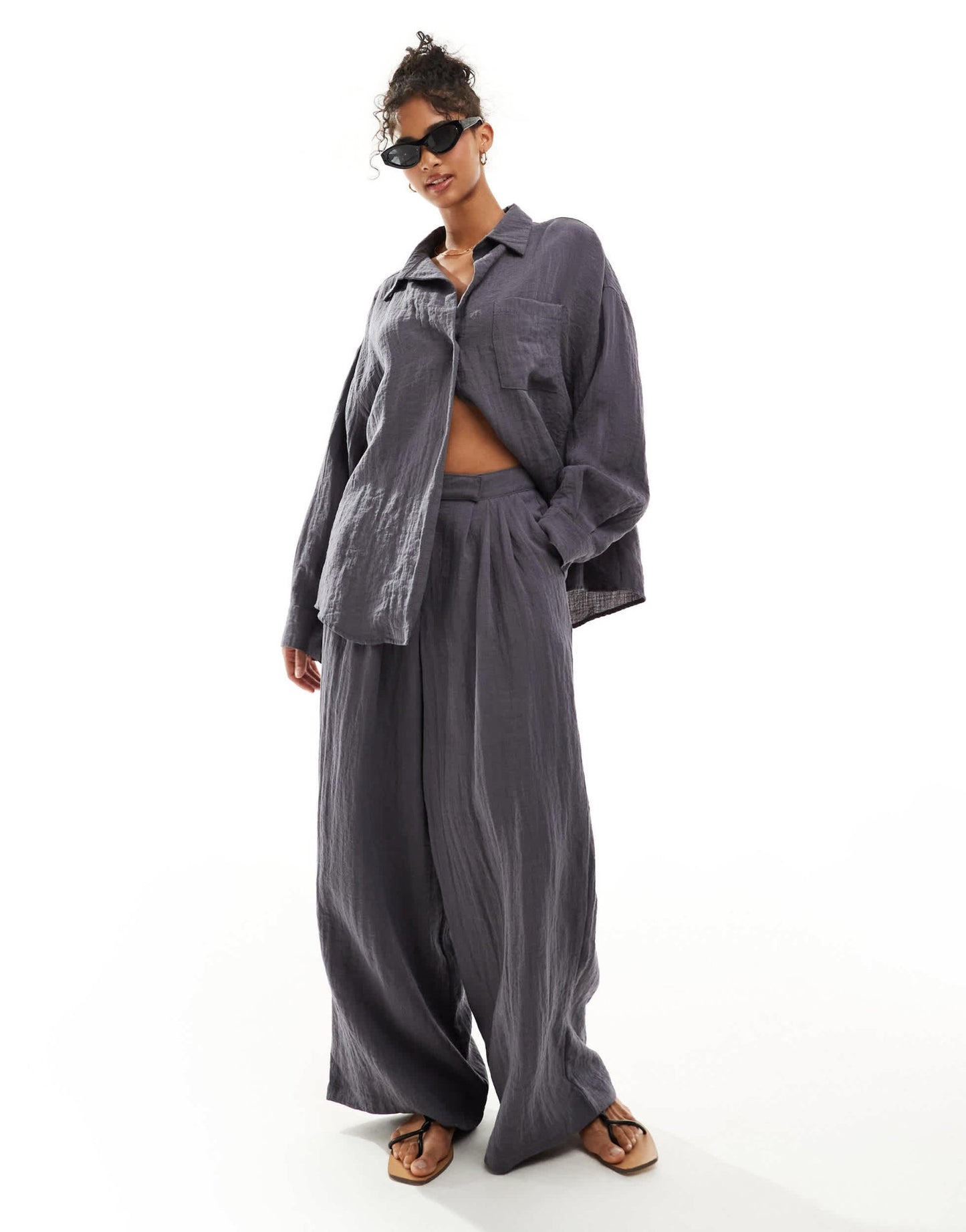 ASOS DESIGN wide leg trouser with pleat detail in textured fabric in charcoal co - ord - ASOS Sample Sale EU Store