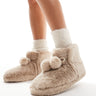 Pantofole con pompon ASOS DESIGN Zyla mink