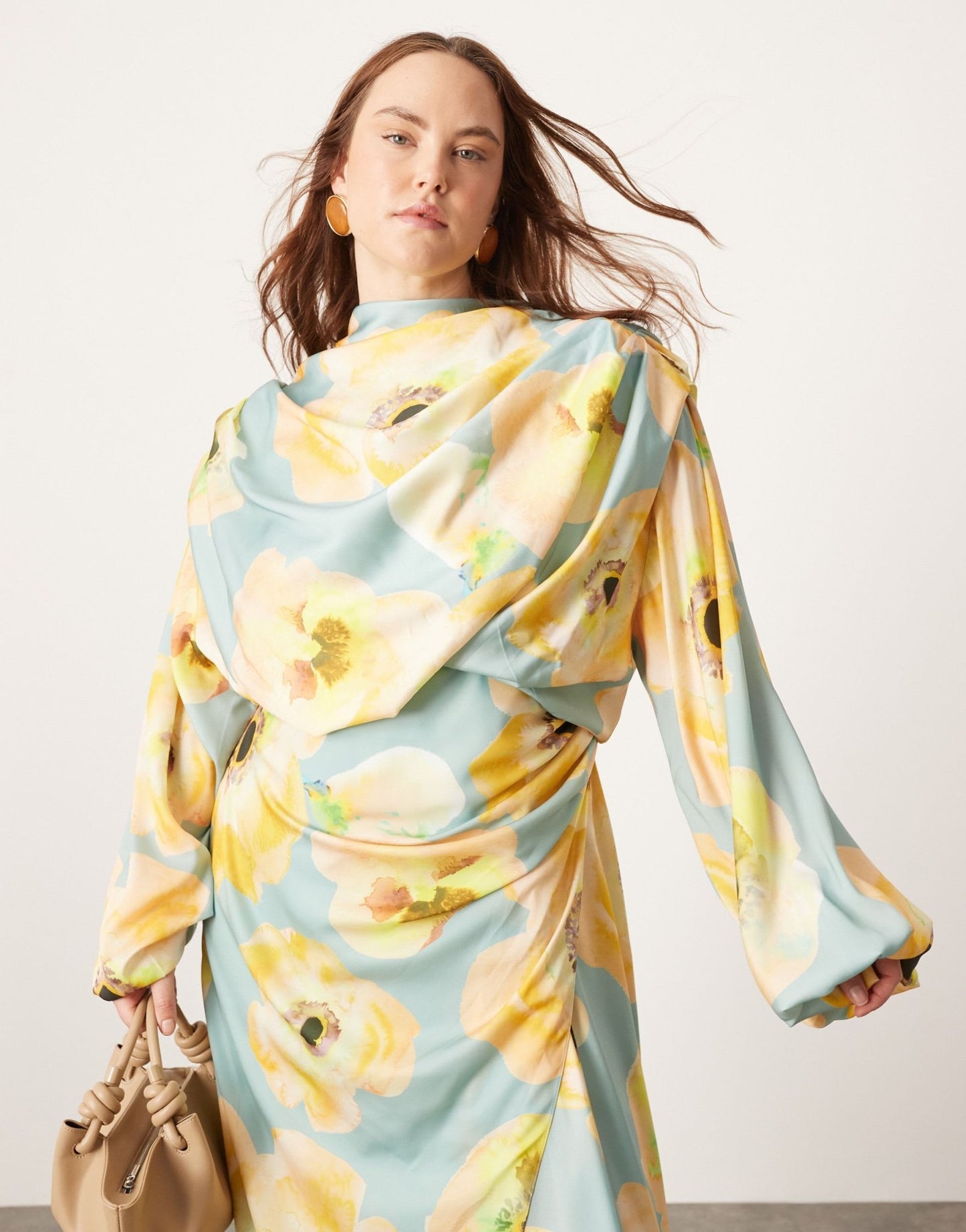 ASOS EDITION Curve satin volume blouson sleeve satin midi dress in large floral print - ASOS Sample Sale EU Store