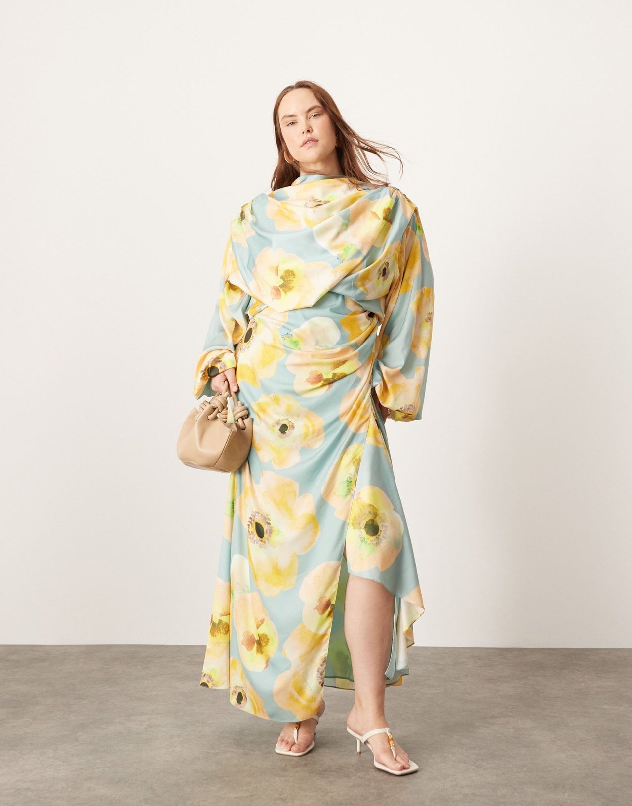 ASOS EDITION Curve satin volume blouson sleeve satin midi dress in large floral print - ASOS Sample Sale EU Store