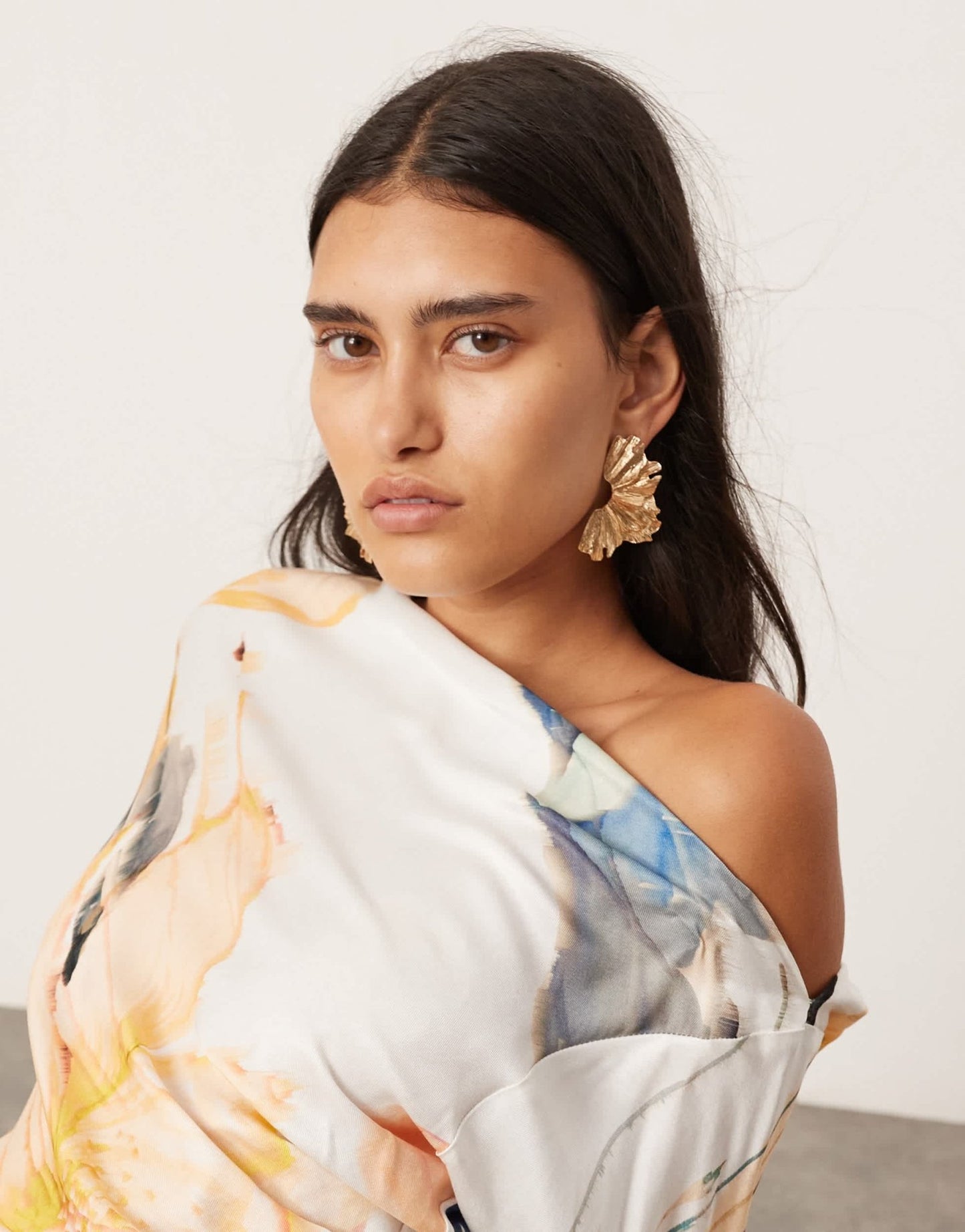 ASOS EDITION fallen shoulder midi dress in blurred floral print - ASOS Sample Sale EU Store