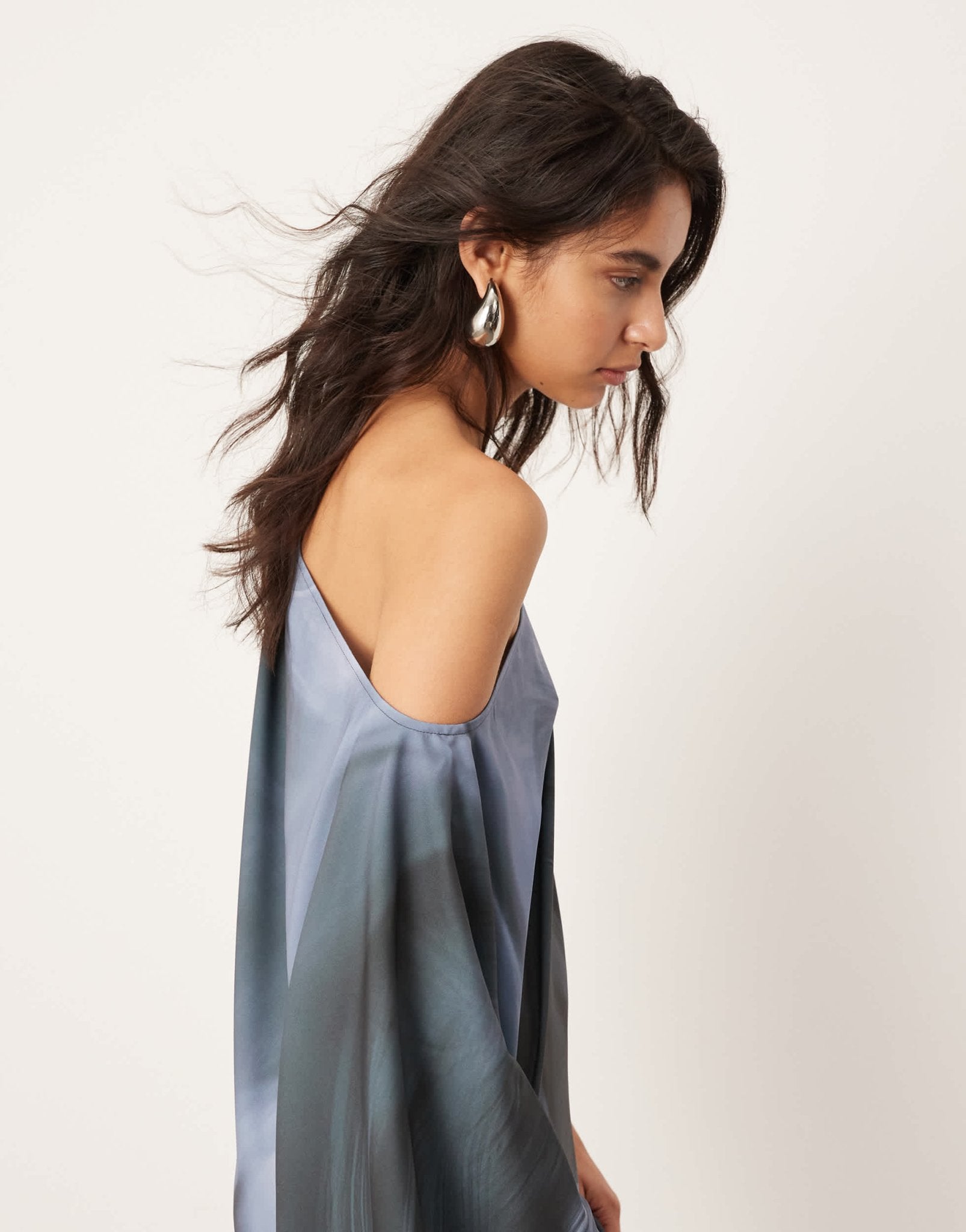 ASOS EDITION satin slouchy off shoulder maxi dress in grey abstract print - ASOS Sample Sale EU Store