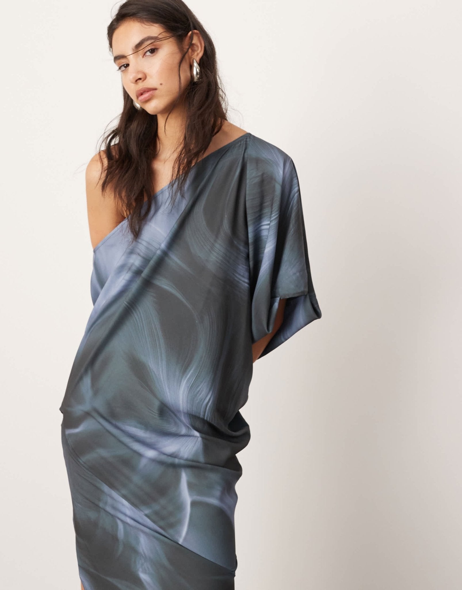 ASOS EDITION satin slouchy off shoulder maxi dress in grey abstract print - ASOS Sample Sale EU Store