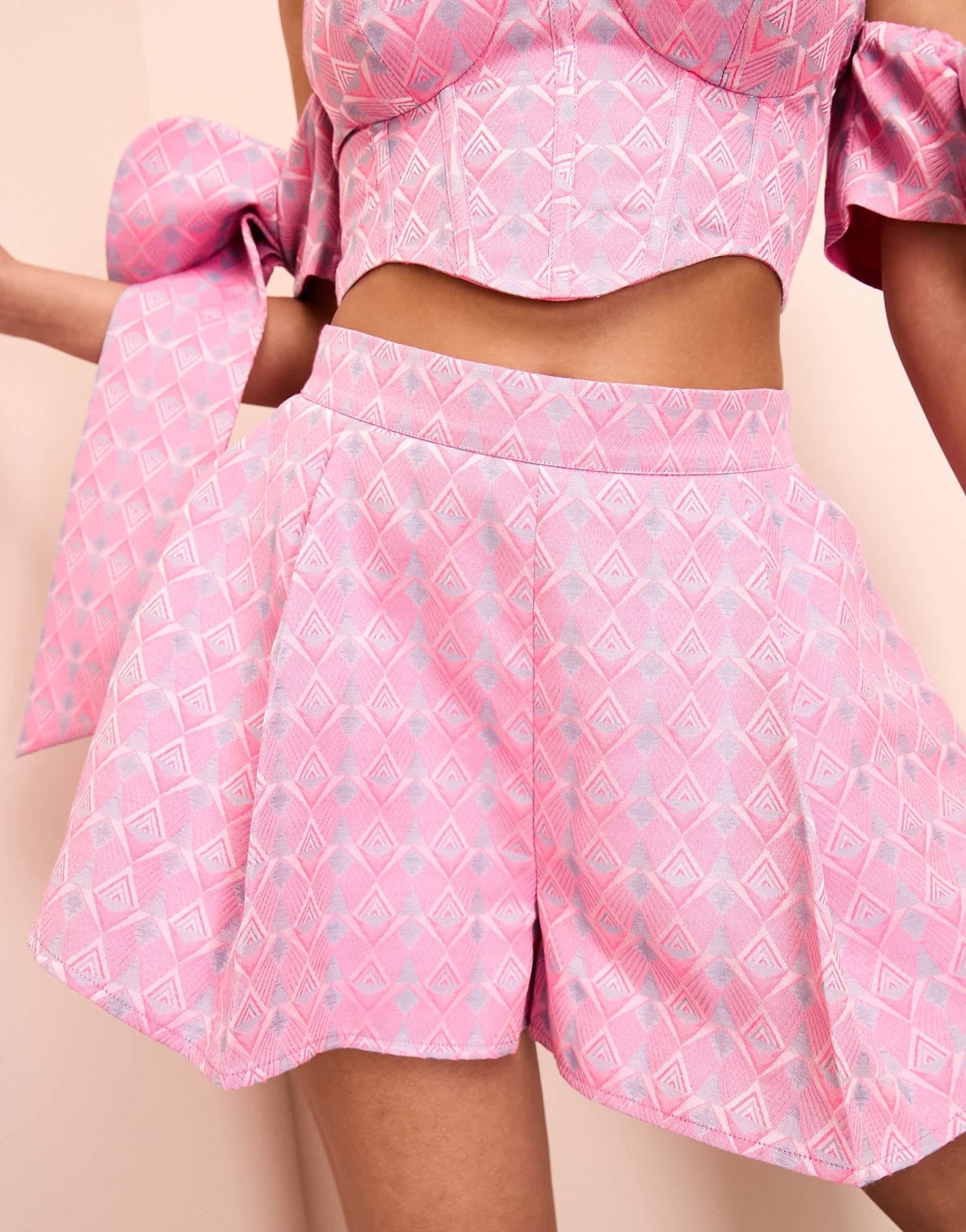 ASOS LUXE jacquard co - ord flippy tiered shorts in pink print - ASOS Sample Sale EU Store