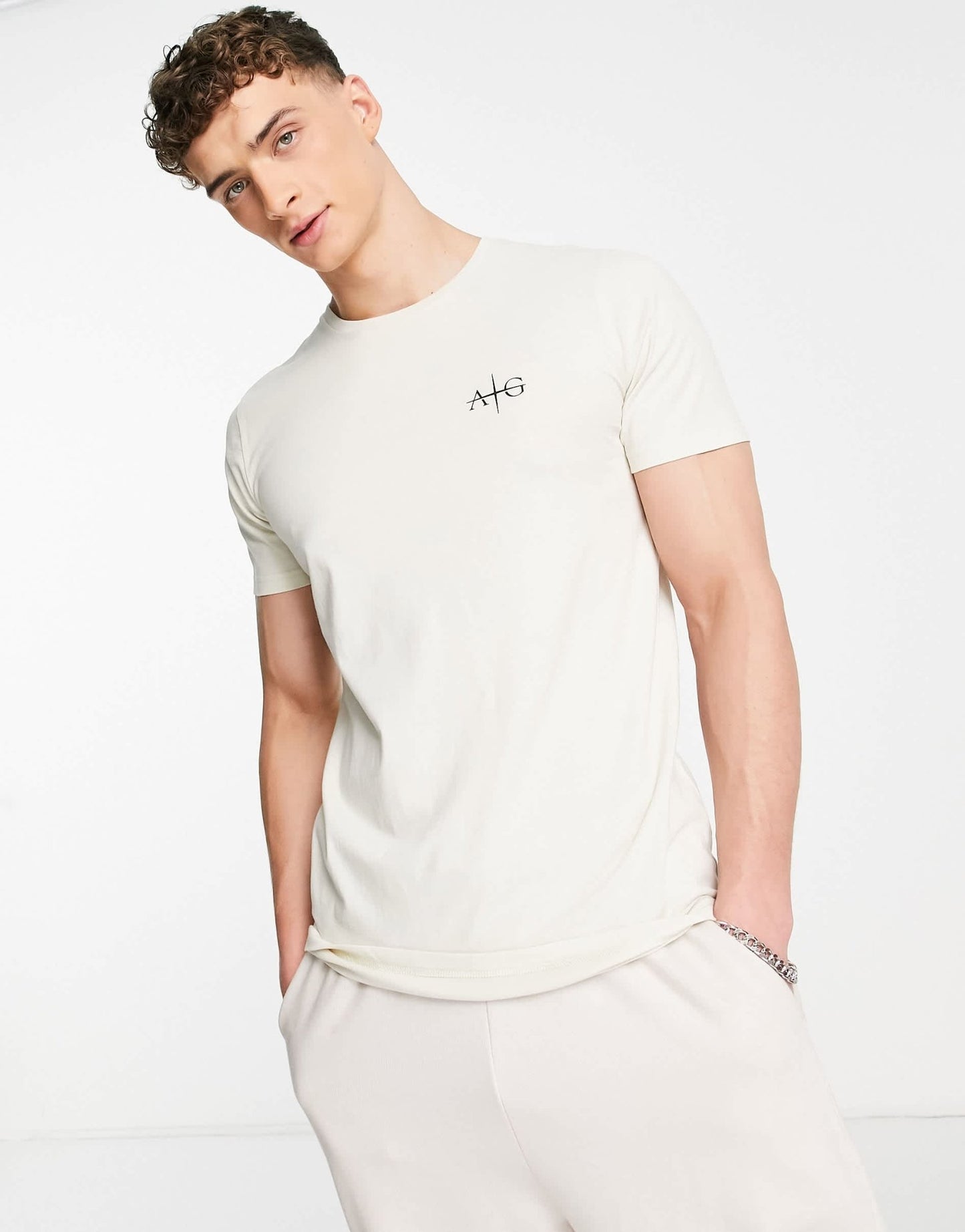 Avant Garde back print t-shirt in ecru - ASOS Sample Sale EU Store