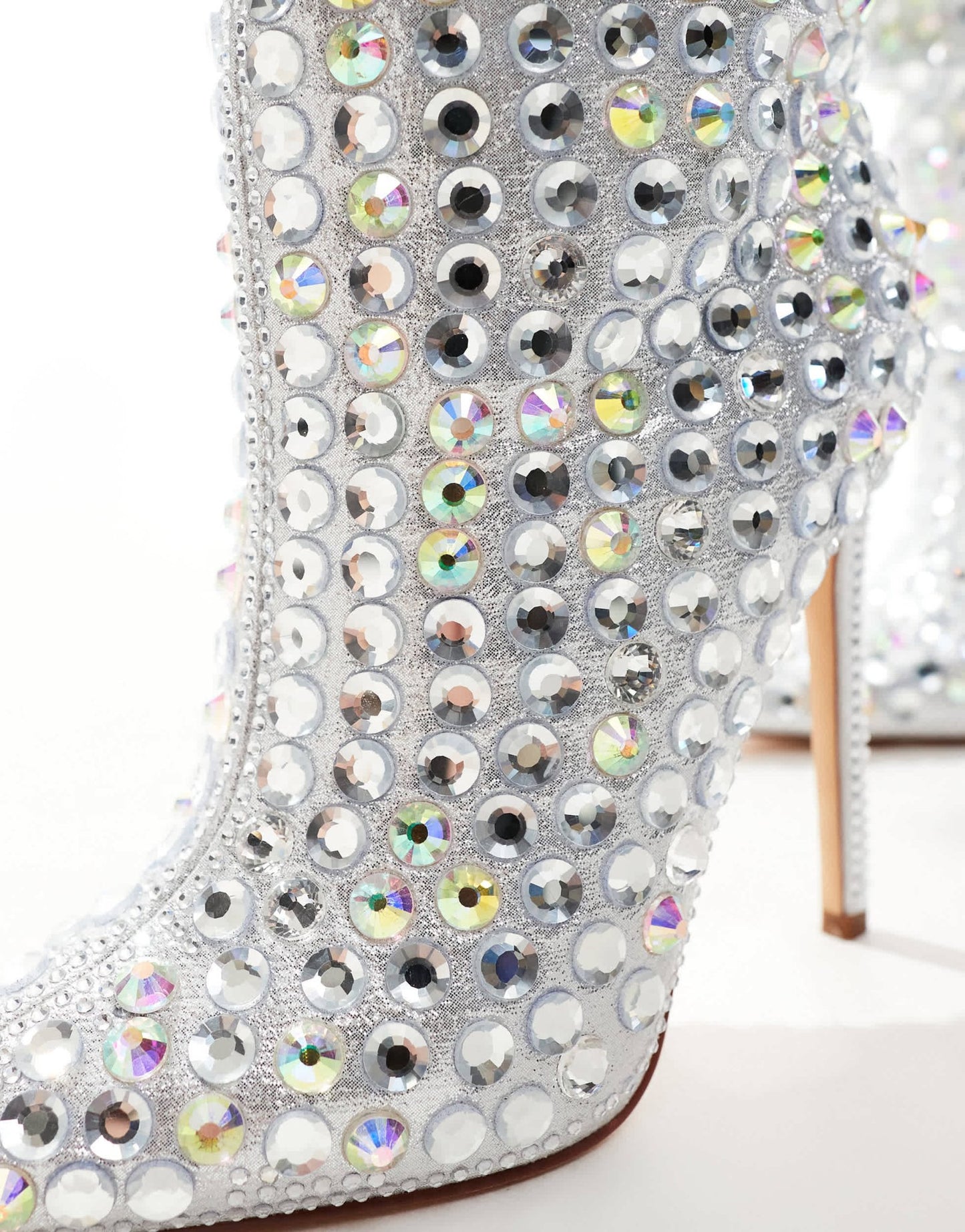 Azalea Wang Cormac embellished knee boots in silver - ASOS Sample Sale EU Store