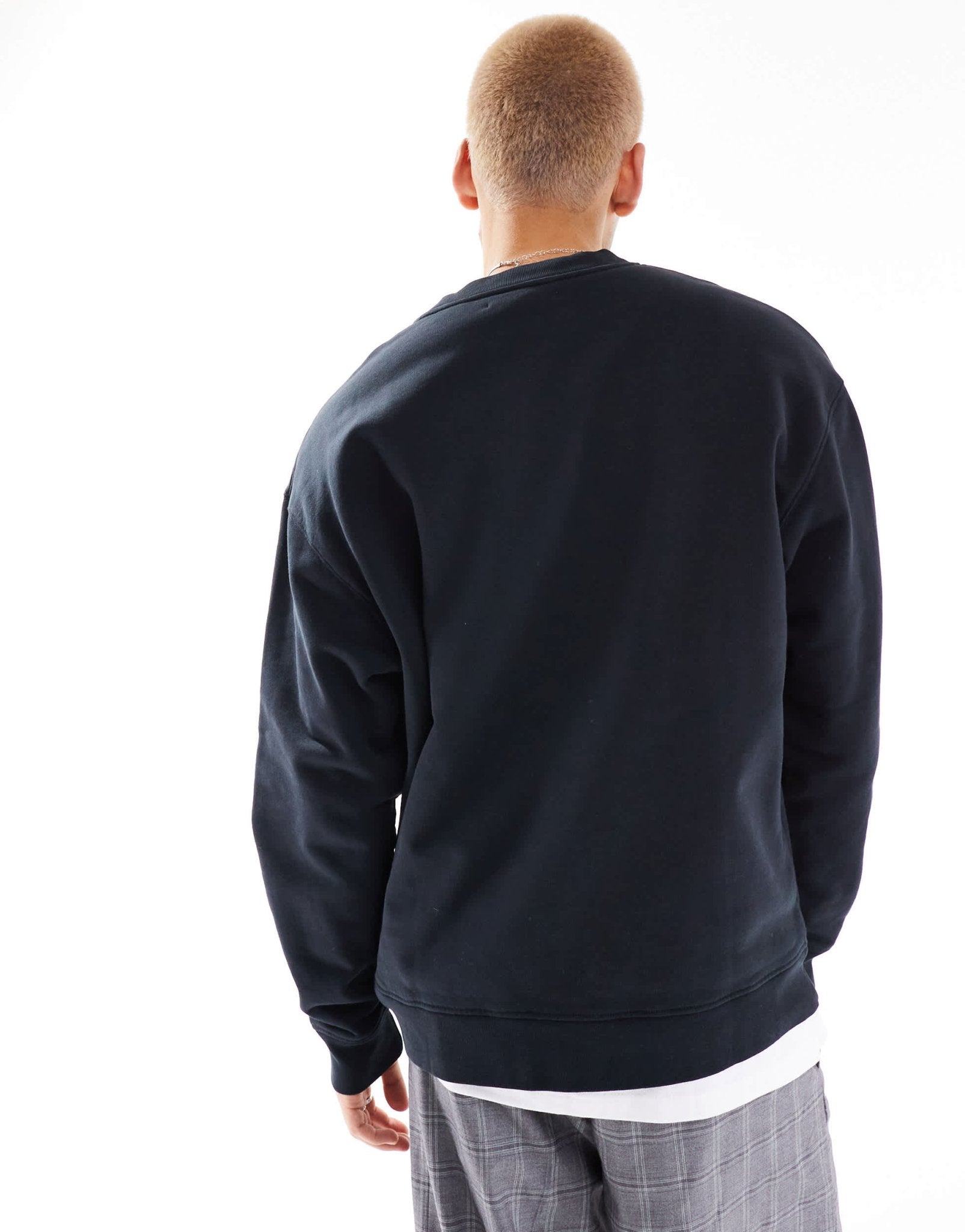 Barbour x ASOS Avalon oversized sweatshirt in black - ASOS Sample Sale EU Store