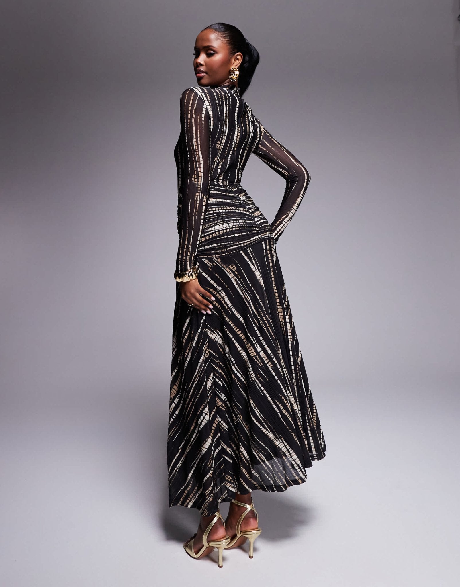 Bardot printed sheer mesh maxi dress with twist side in brown print - ASOS Sample Sale EU Store