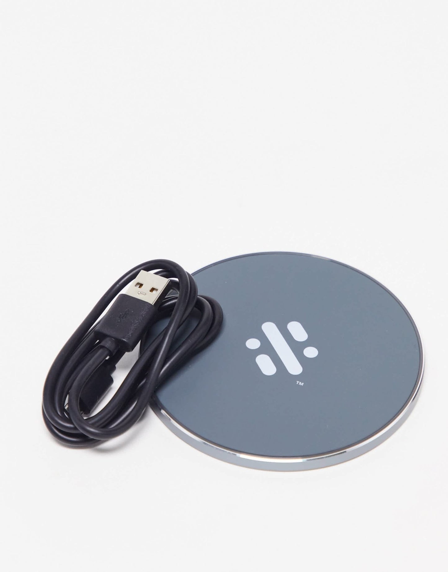 Base - Wireless Charger - 10 Watts - ASOS Sample Sale EU Store