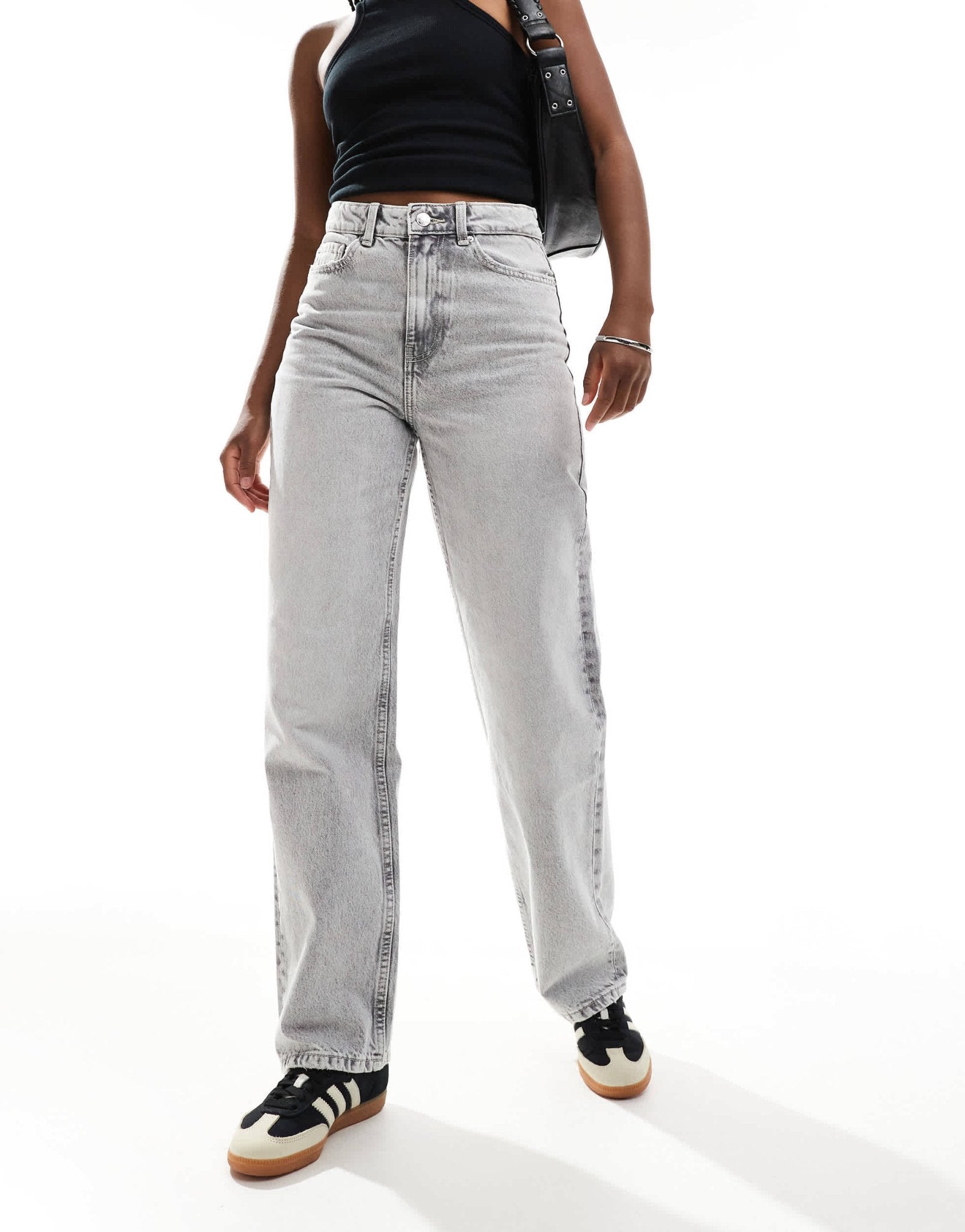 Bershka comfort fit mom jean in grey - ASOS Sample Sale EU Store