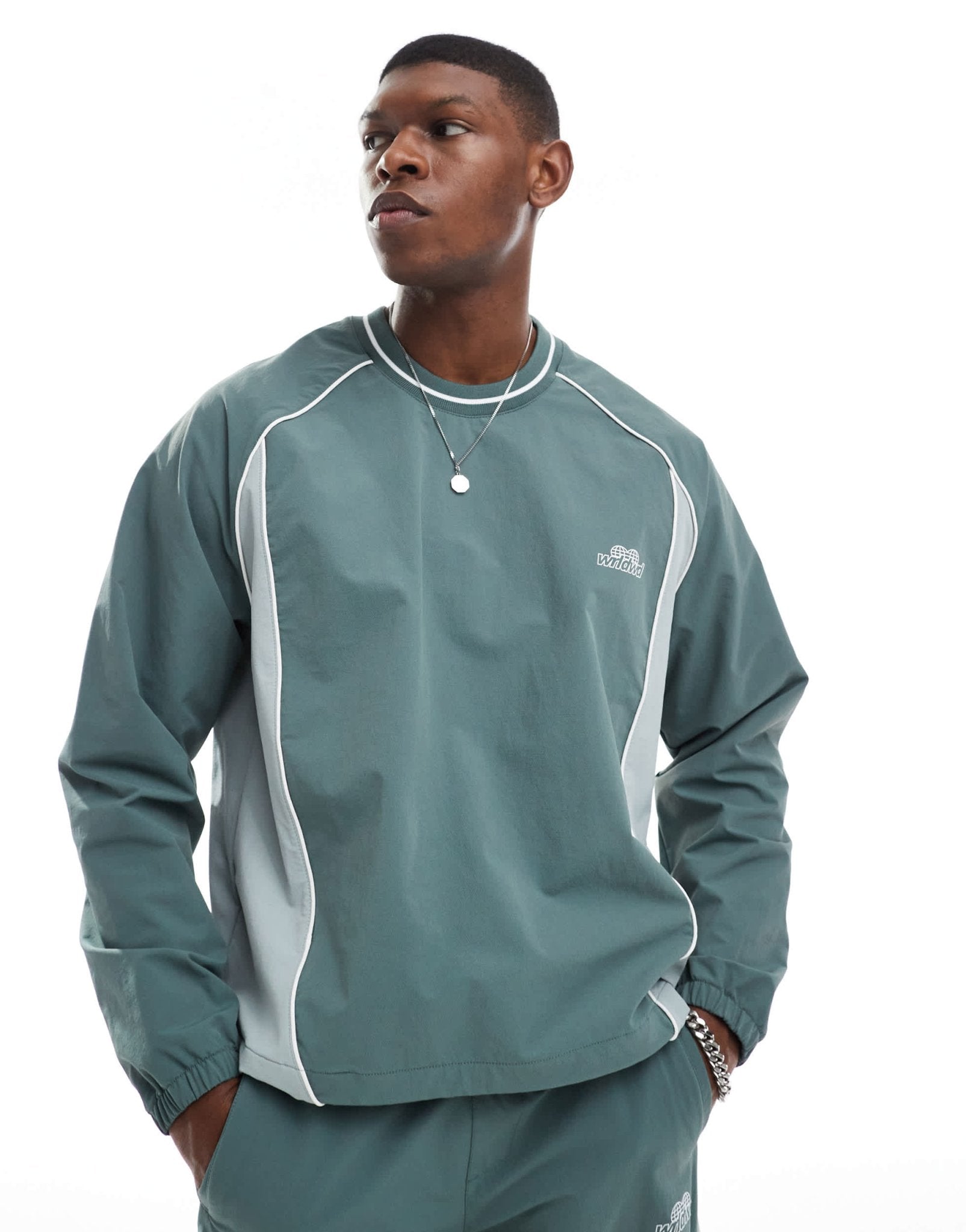 Bershka retro sport panelled co - ord t-shirt in green - ASOS Sample Sale EU Store