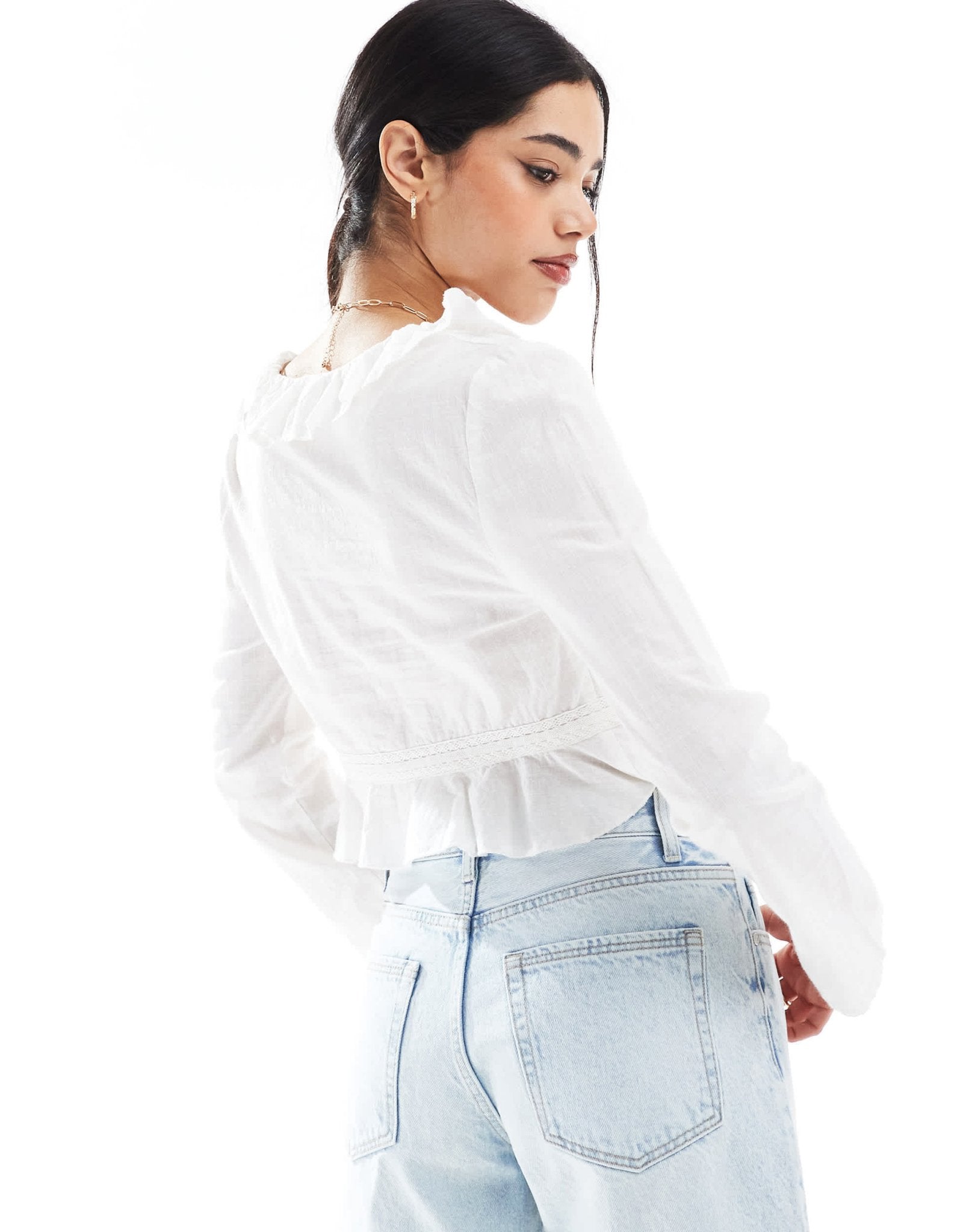Bershka ruffle detail top in white - ASOS Sample Sale EU Store