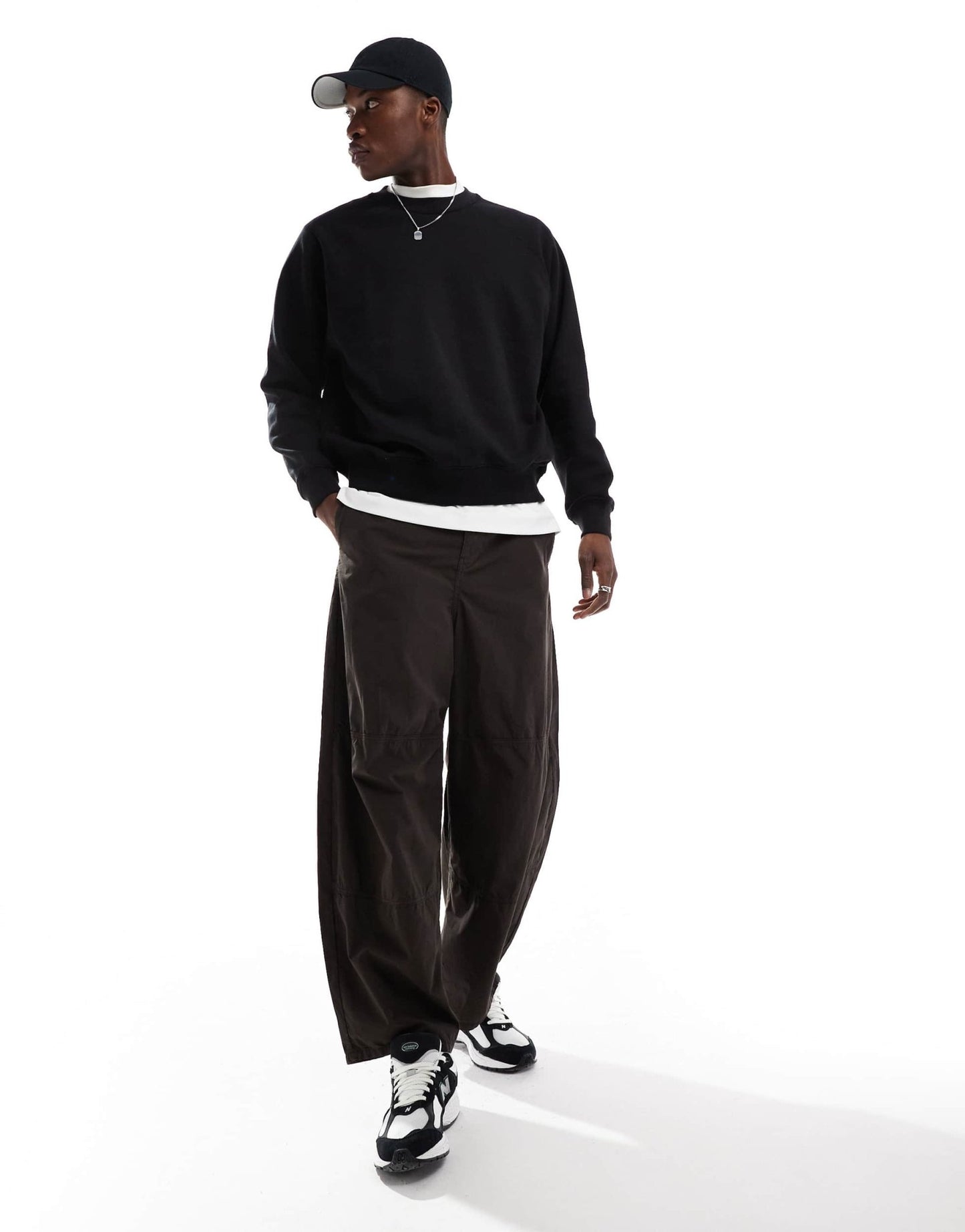 Bershka sweatshirt in black - ASOS Sample Sale EU Store