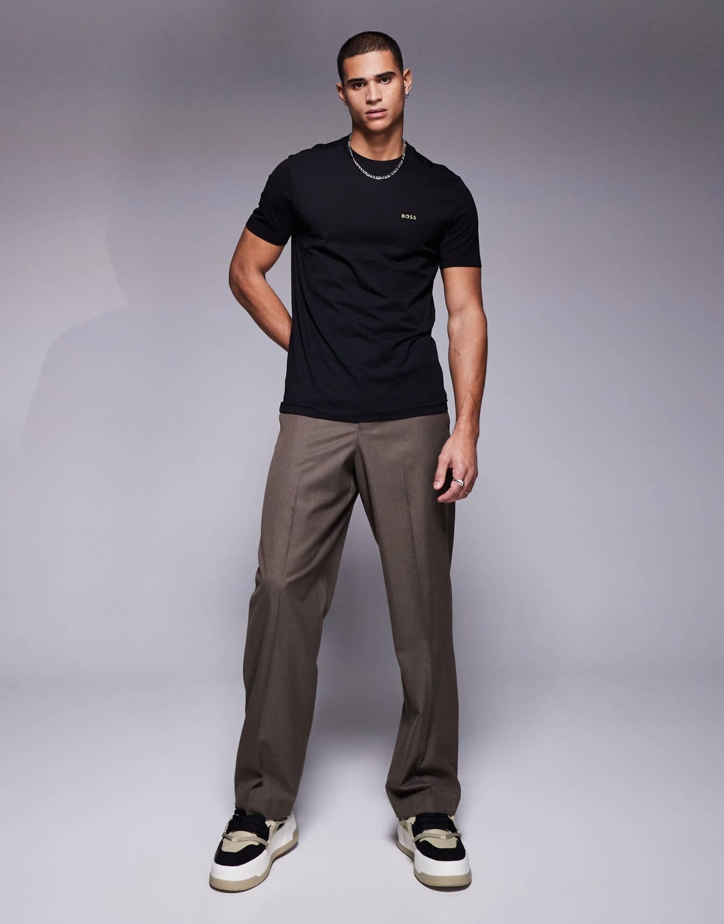 BOSS Green logo t-shirt regular fit in black - ASOS Sample Sale EU Store