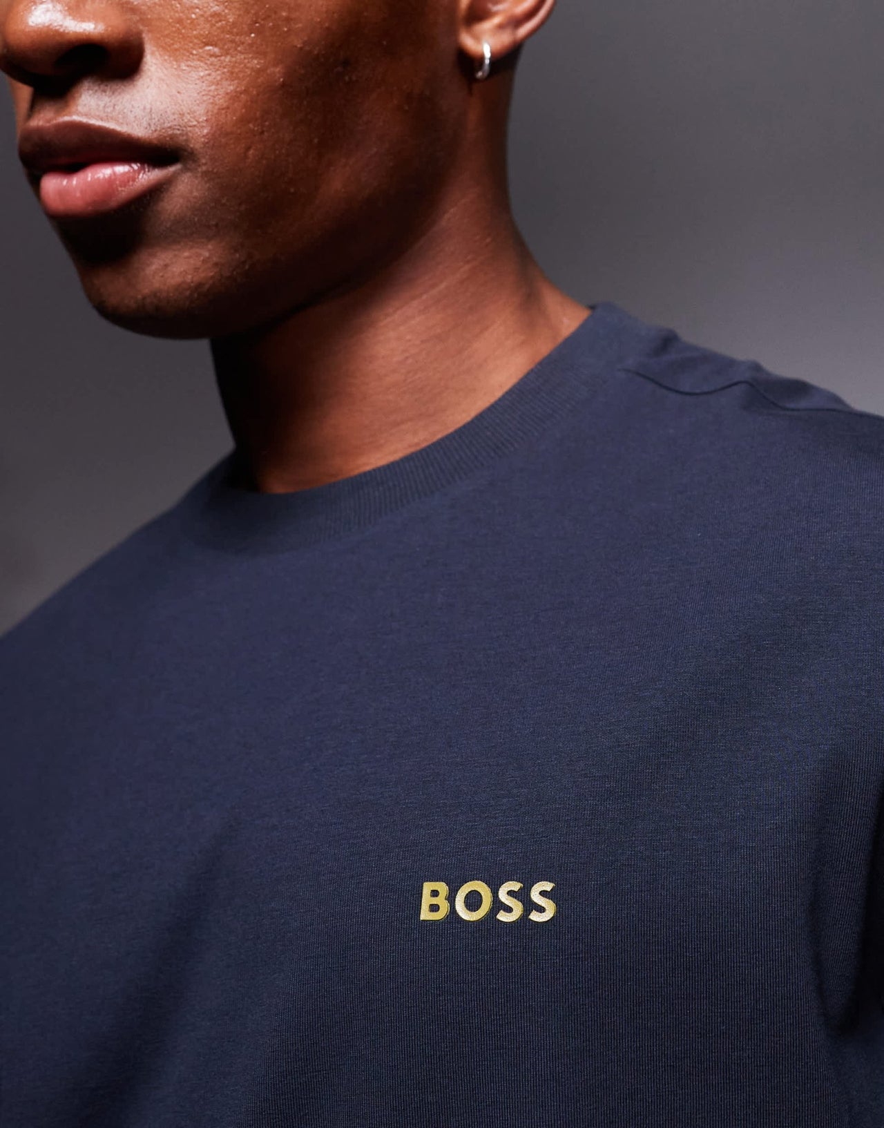 BOSS Green logo t-shirt regular fit in navy - ASOS Sample Sale EU Store