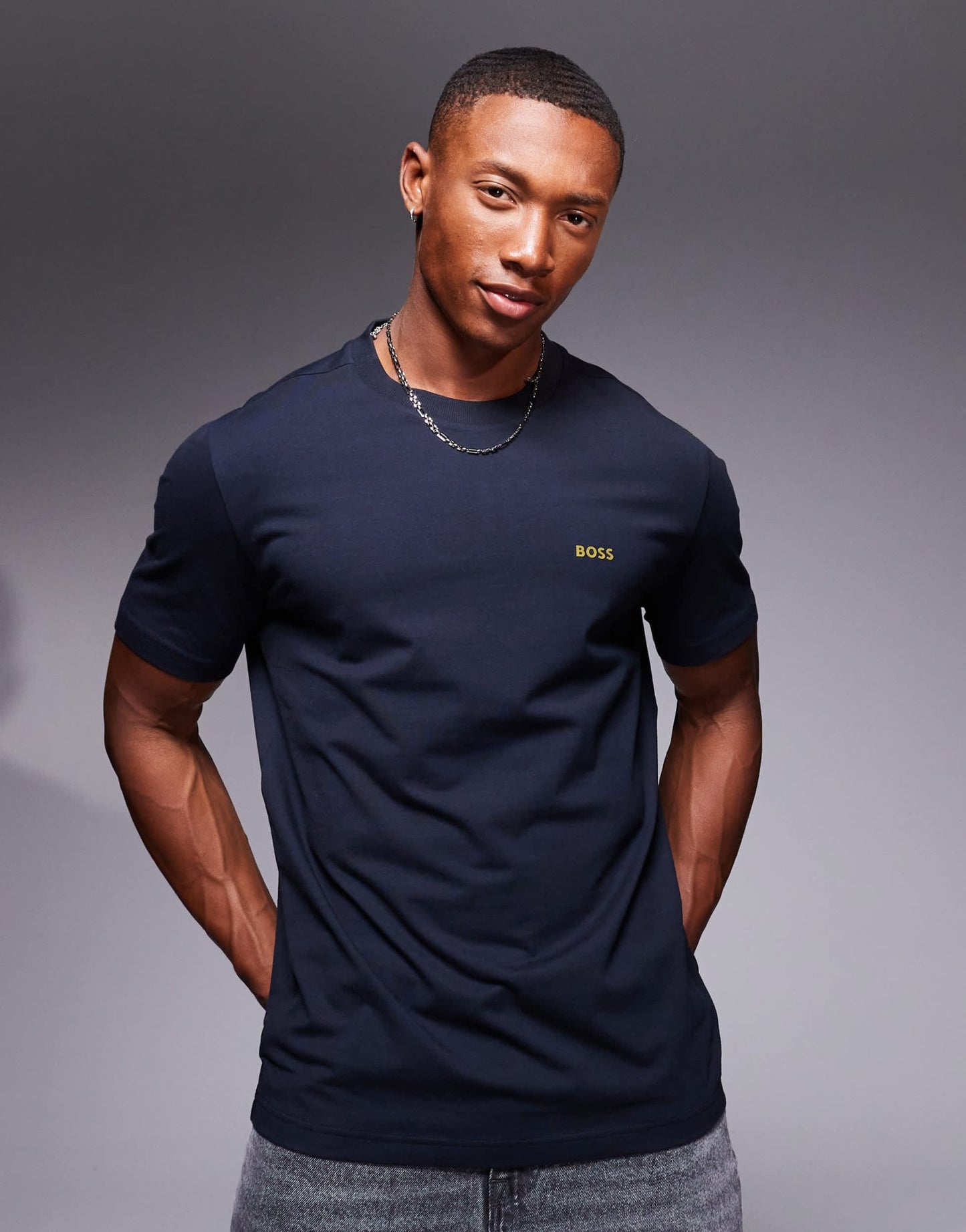 BOSS Green logo t-shirt regular fit in navy - ASOS Sample Sale EU Store