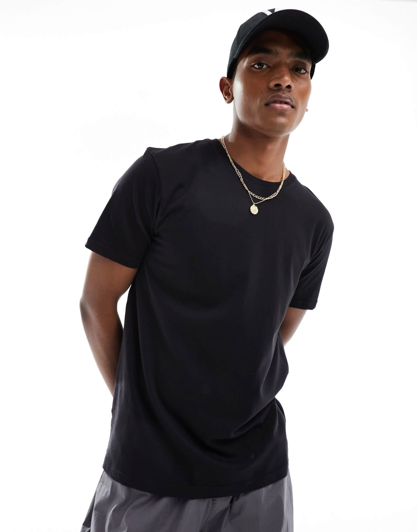 Brave Soul crew neck t-shirt in black - ASOS Sample Sale EU Store