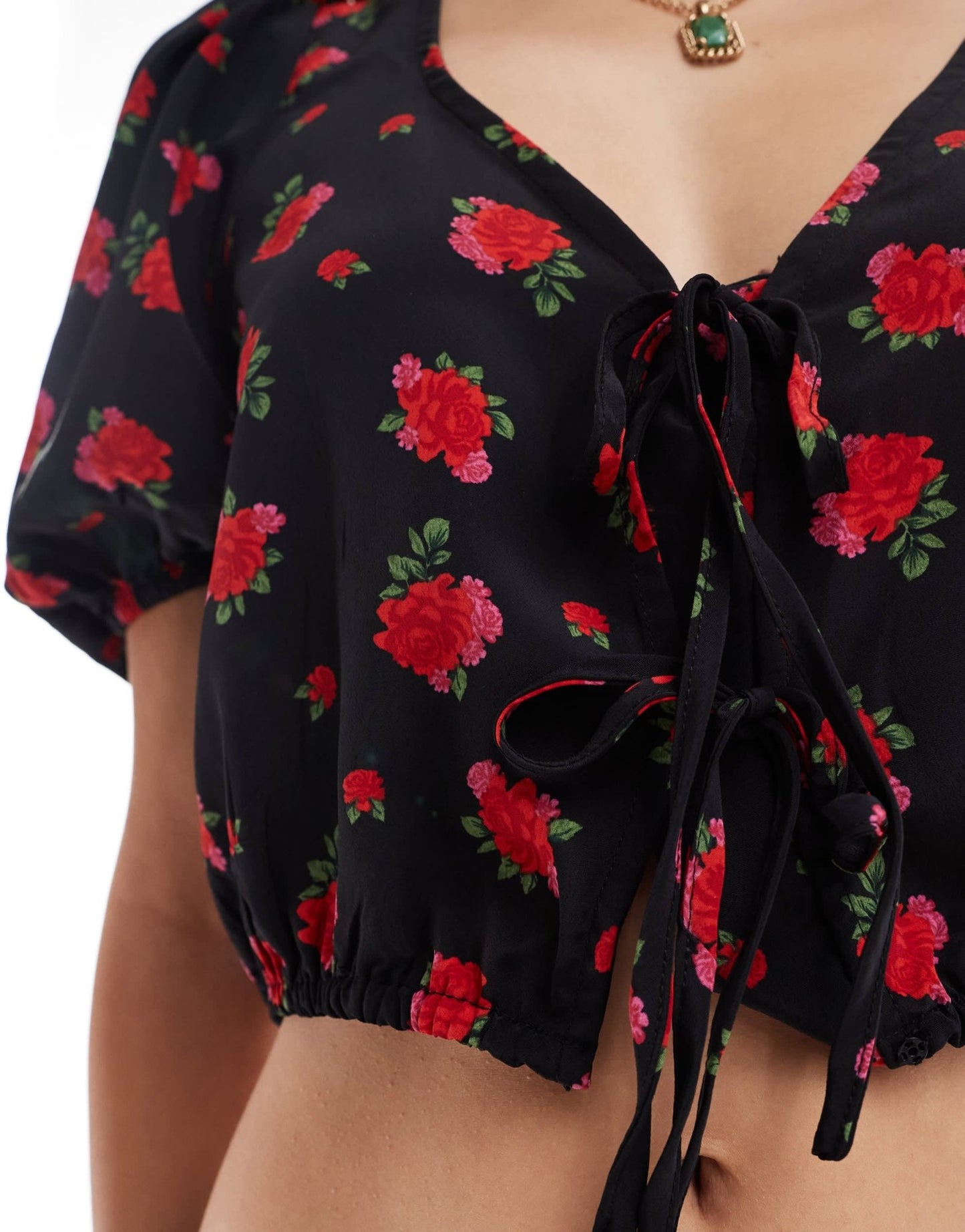 Brave Soul puff sleeve floral printed crop top with tie front detail in black - ASOS Sample Sale EU Store