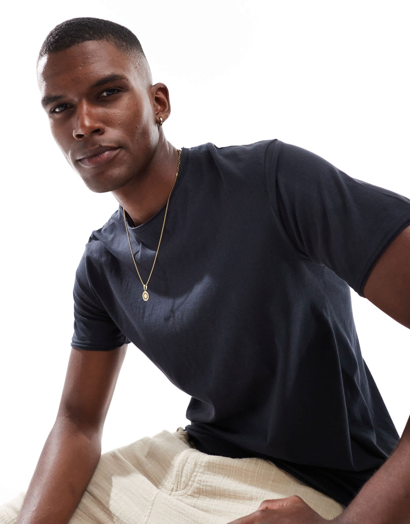 Brave Soul short sleeve t-shirt in navy - ASOS Sample Sale EU Store