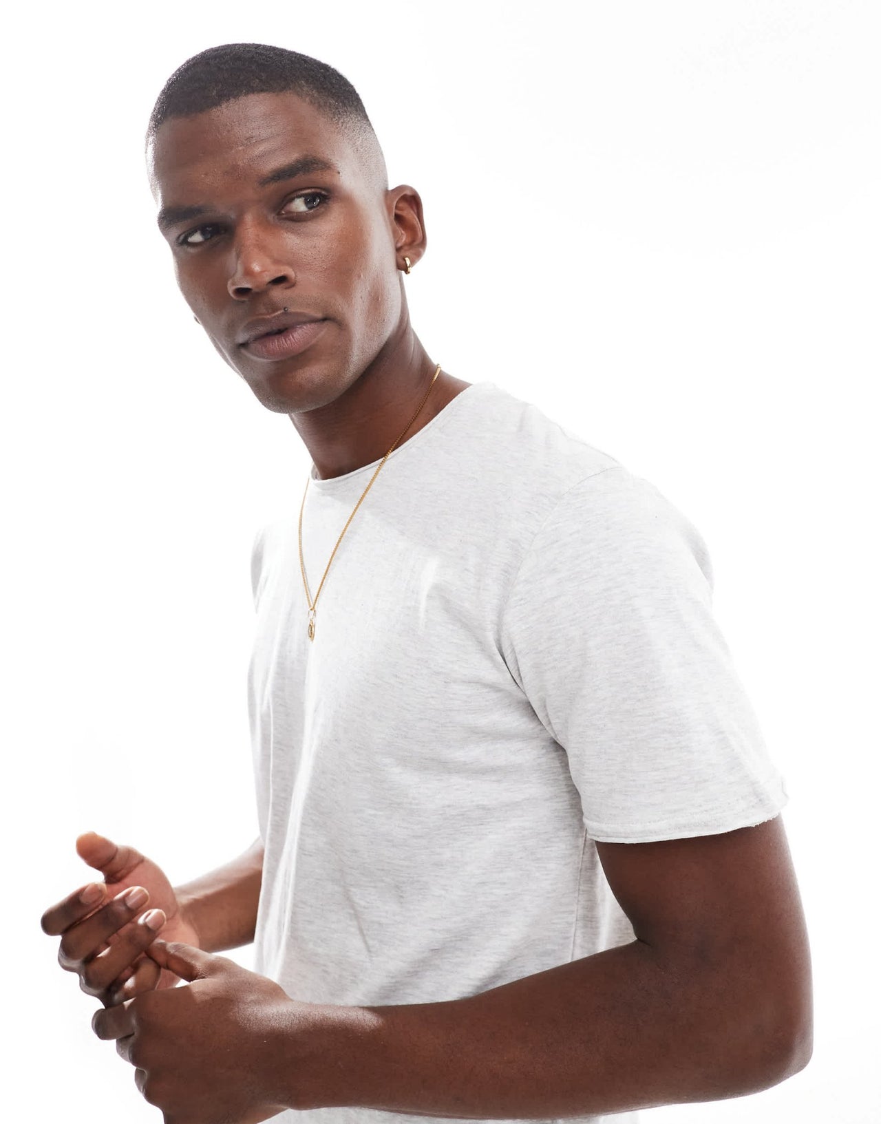 Brave Soul short sleeve t-shirt with raw hem in ecru - ASOS Sample Sale EU Store