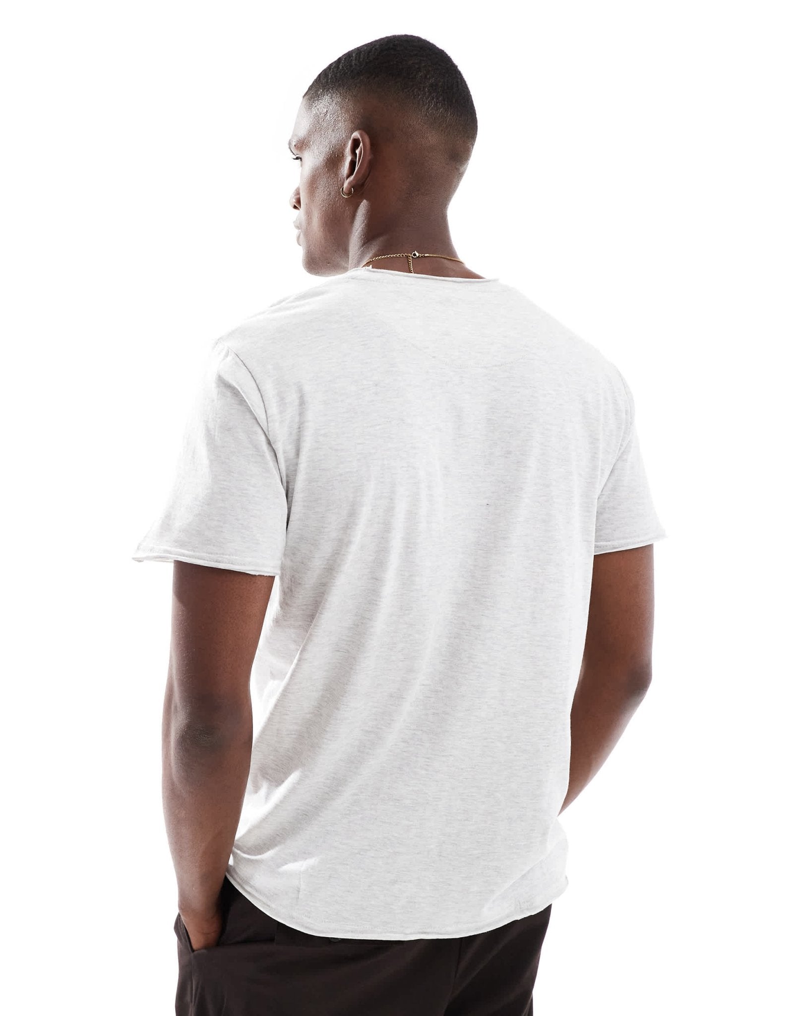 Brave Soul short sleeve t-shirt with raw hem in ecru - ASOS Sample Sale EU Store
