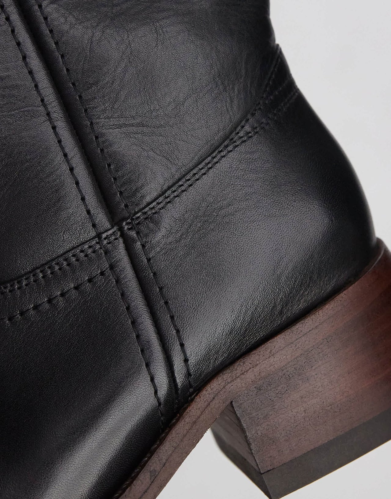 Bronx Kyley knee boots in black vintage leather - ASOS Sample Sale EU Store