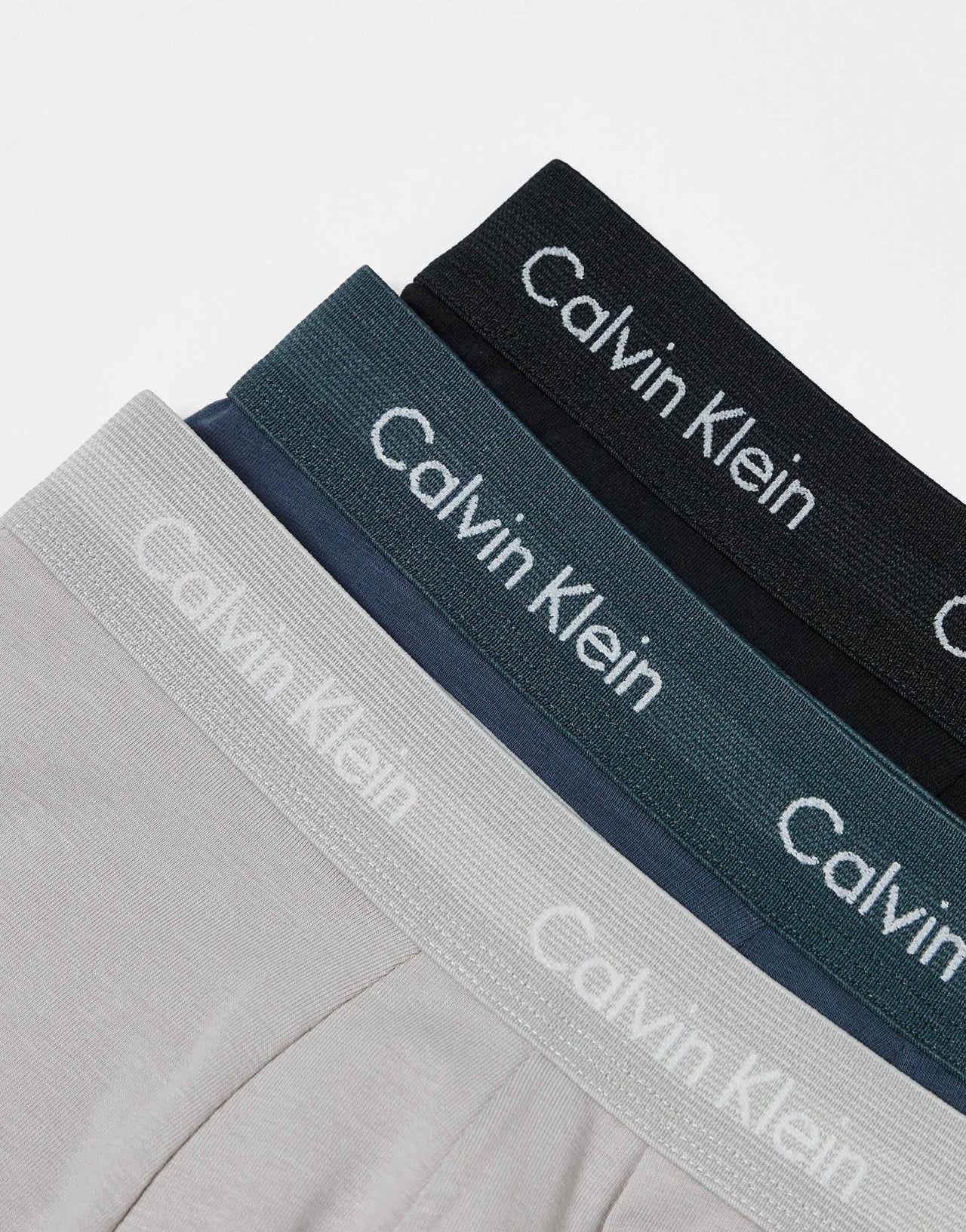 Calvin Klein Cotton Stretch 3 pack low rise trunk in black/grey/blue - ASOS Sample Sale EU Store