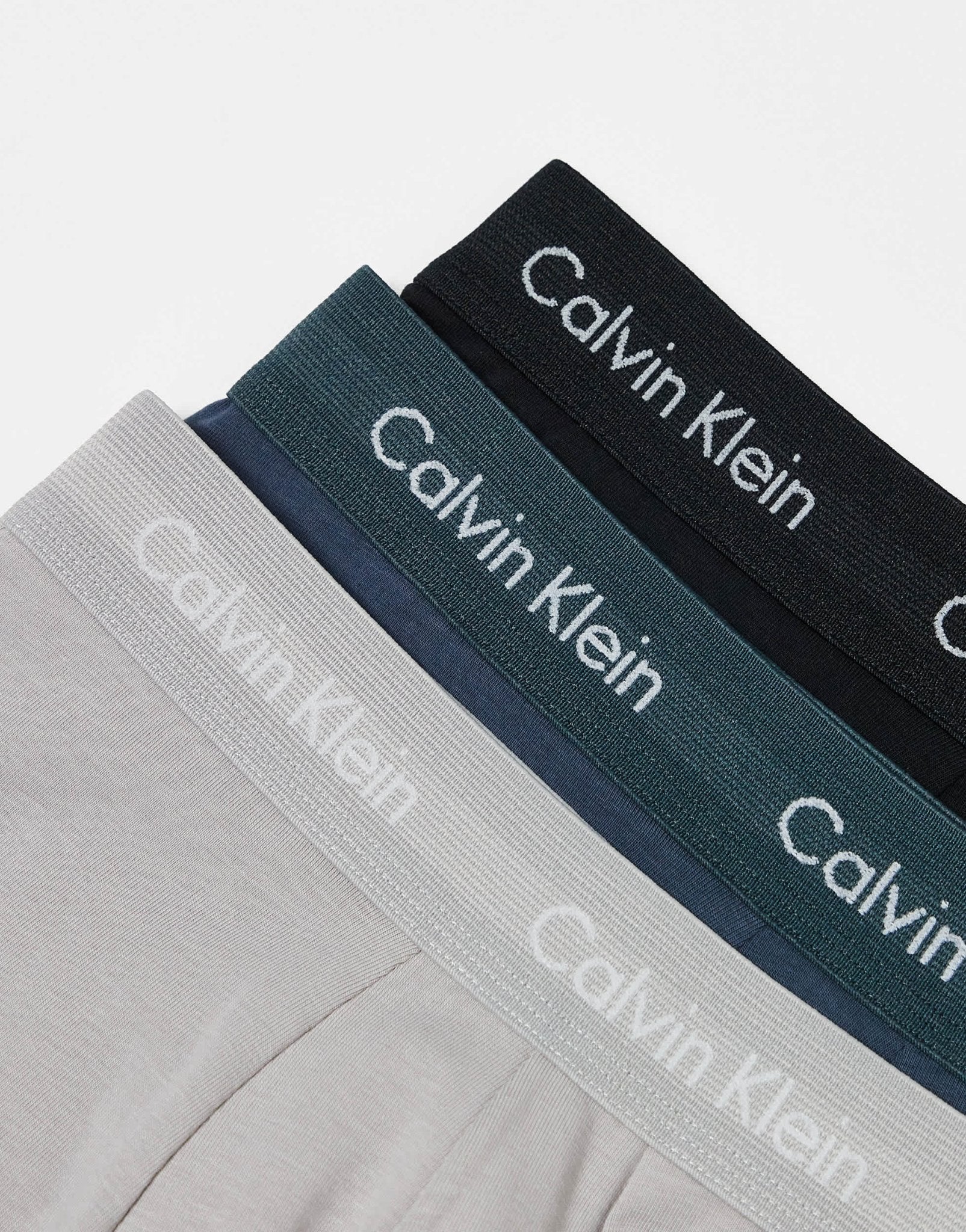Calvin Klein Cotton Stretch 3 pack low rise trunk in black/grey/blue - ASOS Sample Sale EU Store