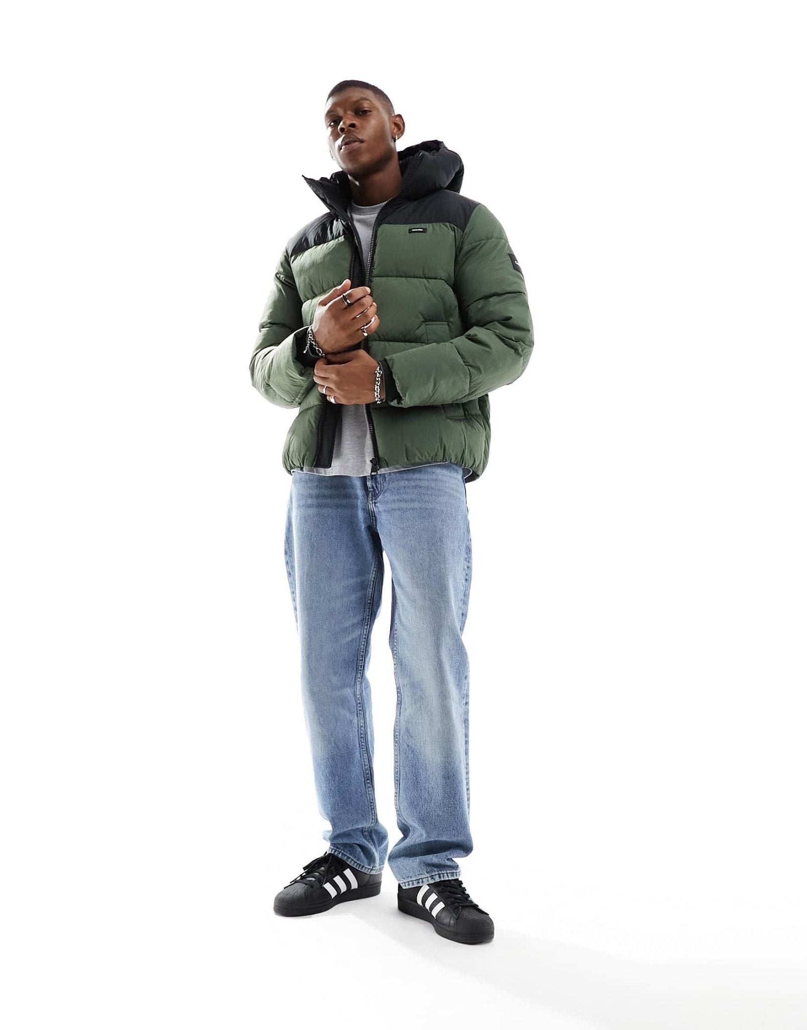 Calvin Klein crinkle nylon colourblock puffer jacket in grey - ASOS Sample Sale EU Store