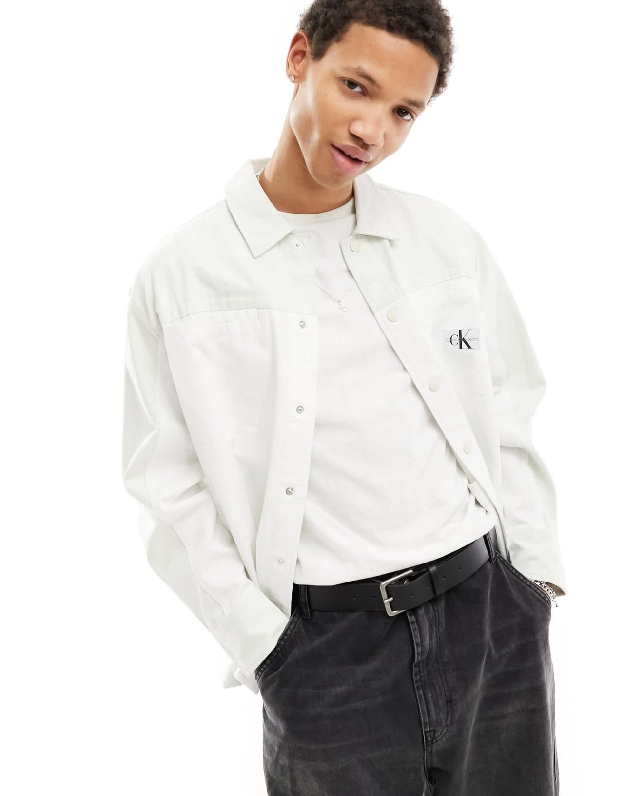 Calvin Klein Jeans badge blocking overshirt in white wash - ASOS Sample Sale EU Store