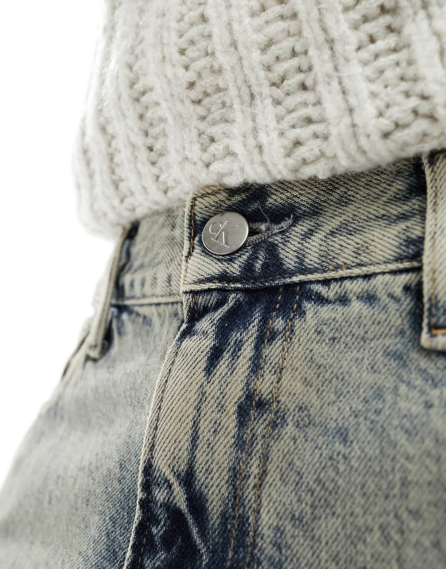 Calvin Klein Jeans co - ord authentic straight leg jeans in mid acid wash - ASOS Sample Sale EU Store
