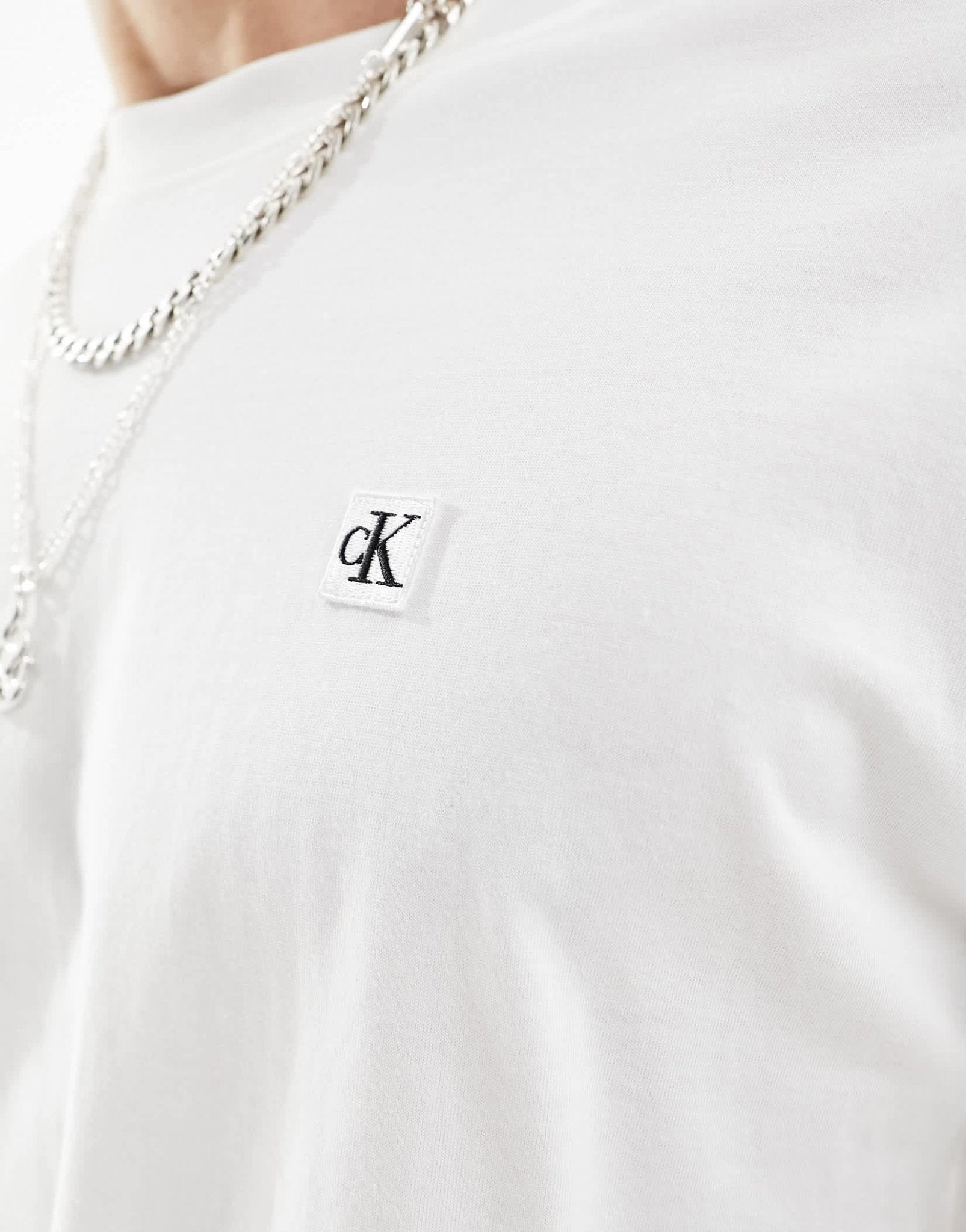 Calvin Klein Jeans embroidery badge t-shirt in white - ASOS Sample Sale EU Store