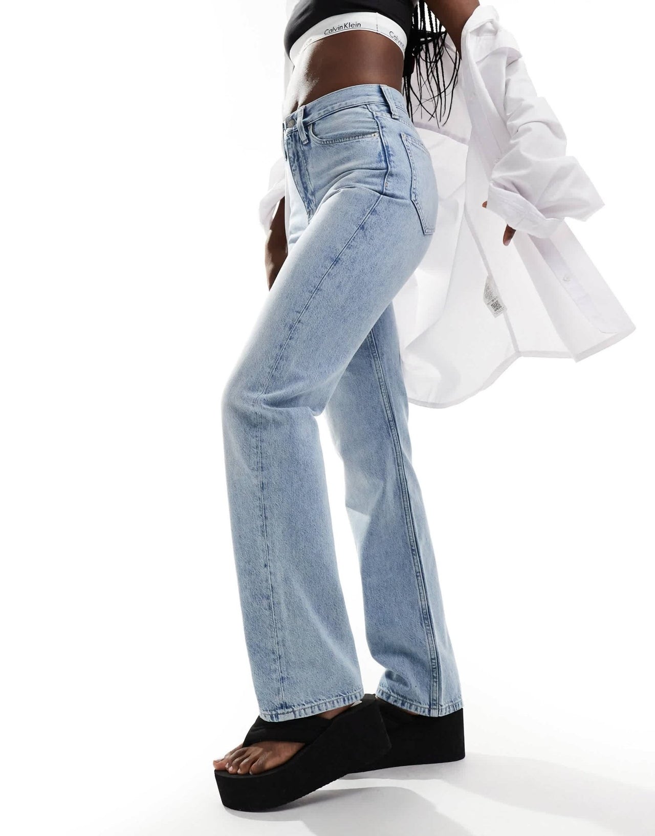 Calvin Klein Jeans high rise straight jeans in light wash - ASOS Sample Sale EU Store