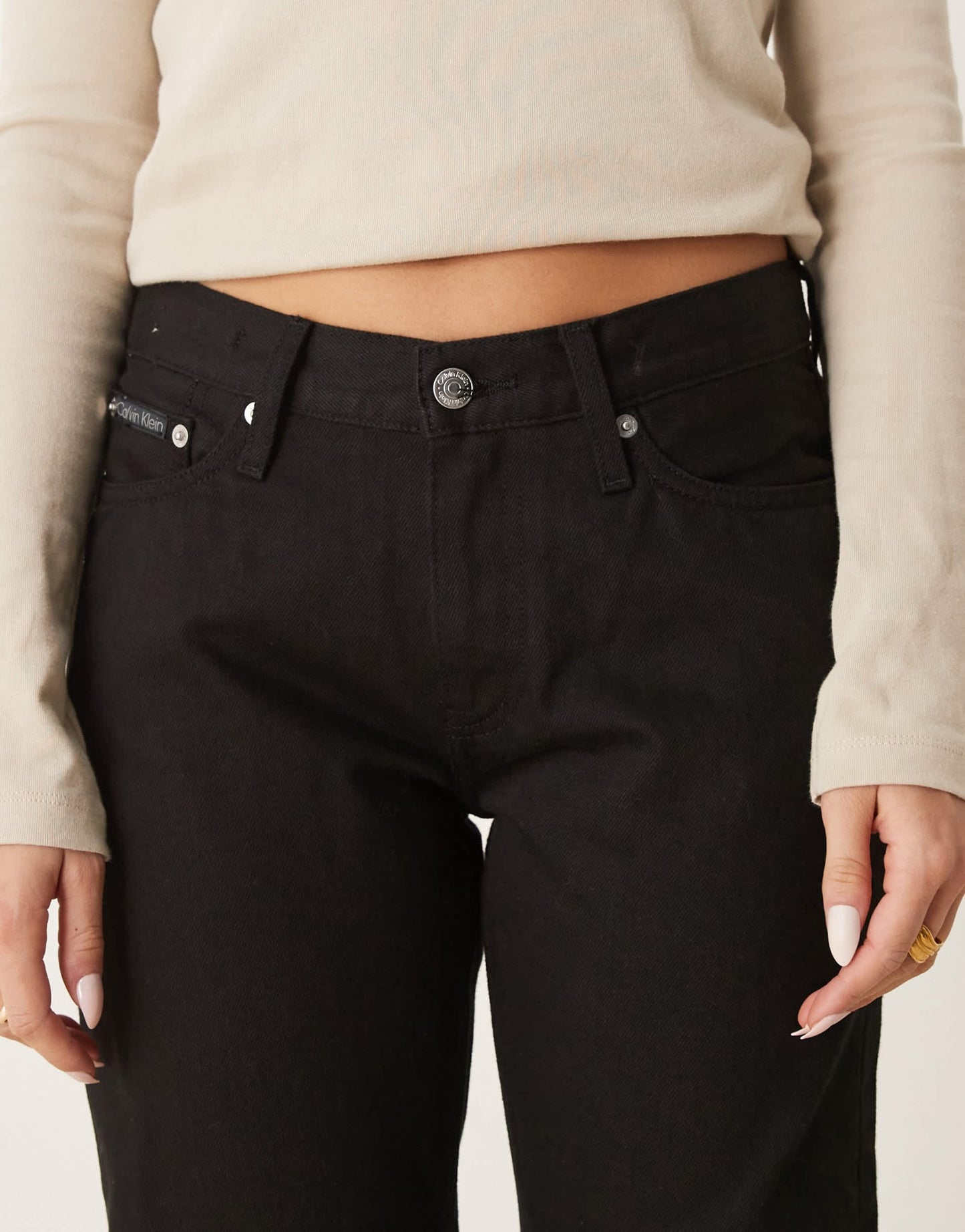 Calvin Klein Jeans low rise straight leg jeans in black - ASOS Sample Sale EU Store