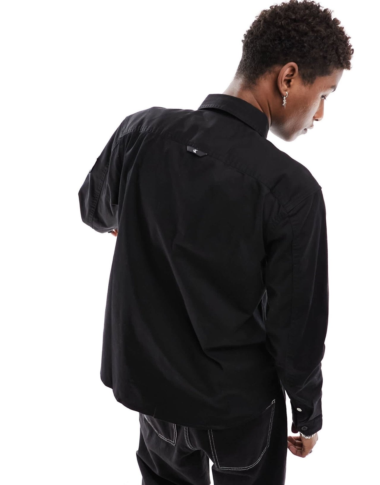 Calvin Klein Jeans monogram logo badge relaxed shirt in black - ASOS Sample Sale EU Store