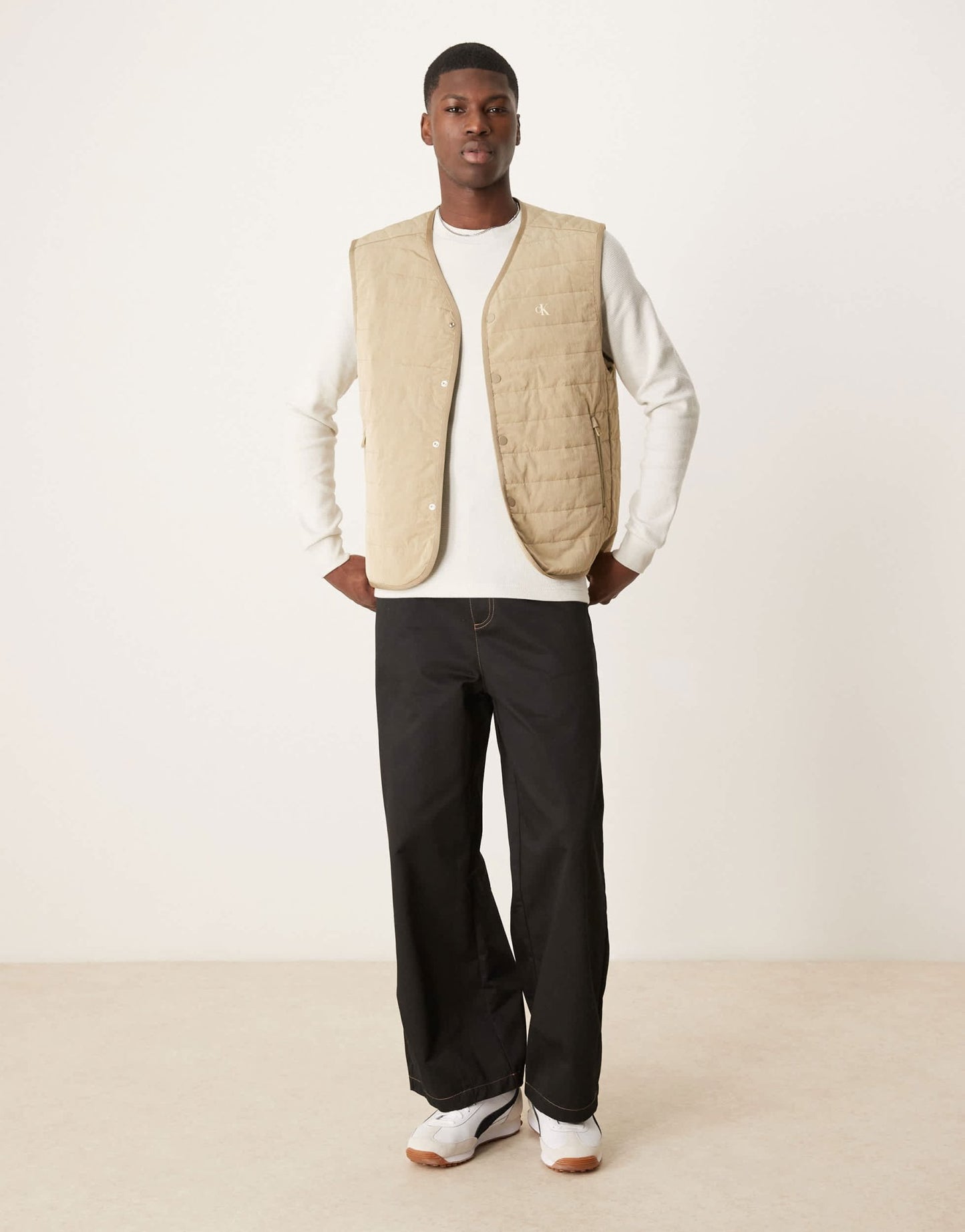 Calvin Klein Jeans quilted gilet in beige - ASOS Sample Sale EU Store
