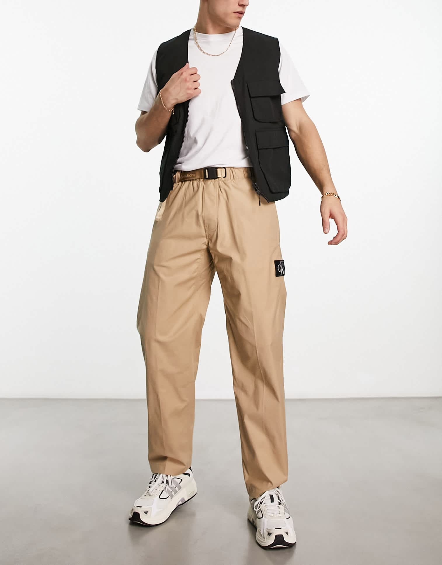 Calvin Klein Jeans straight leg utility chinos in beige - ASOS Sample Sale EU Store