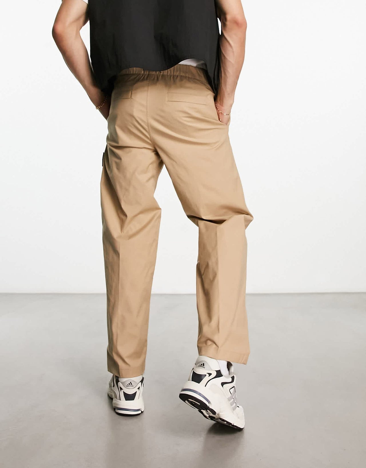 Calvin Klein Jeans straight leg utility chinos in beige - ASOS Sample Sale EU Store