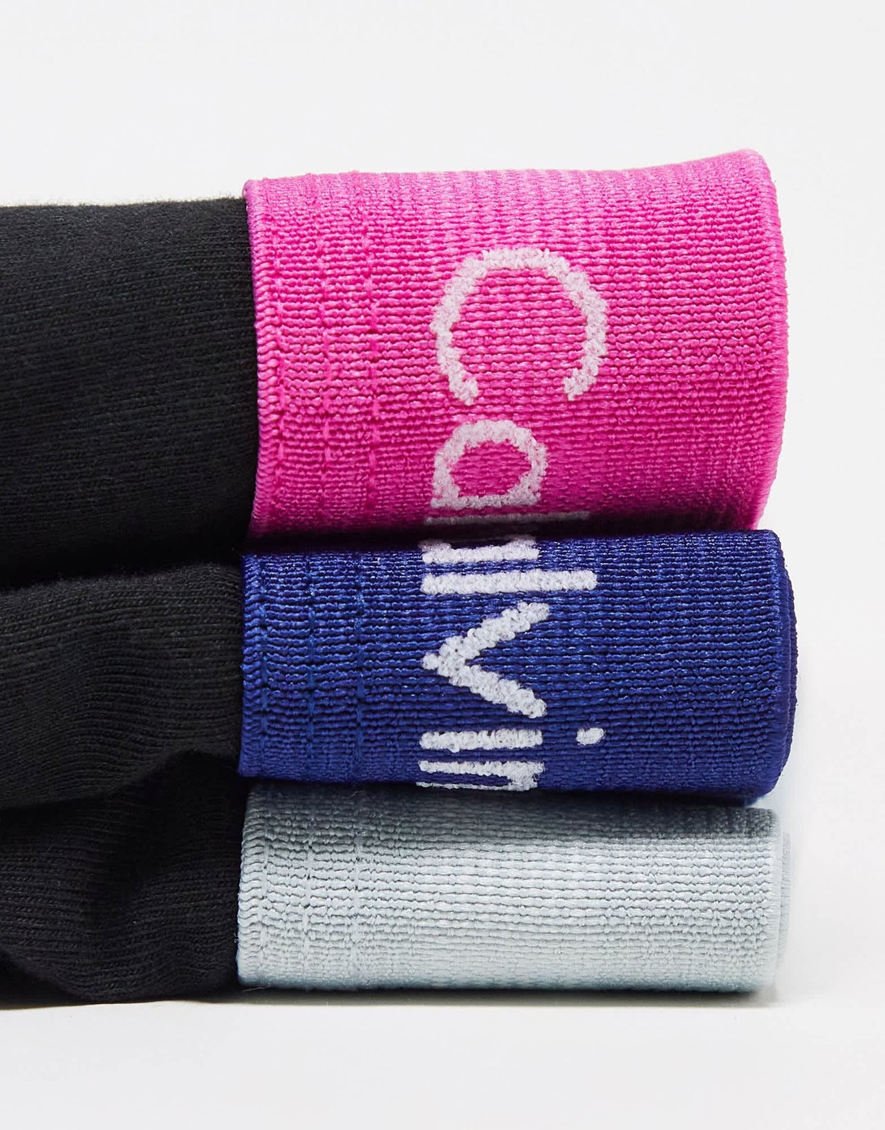 Calvin Klein Modern Cotton 3 pack stretch trunks in black - ASOS Sample Sale EU Store