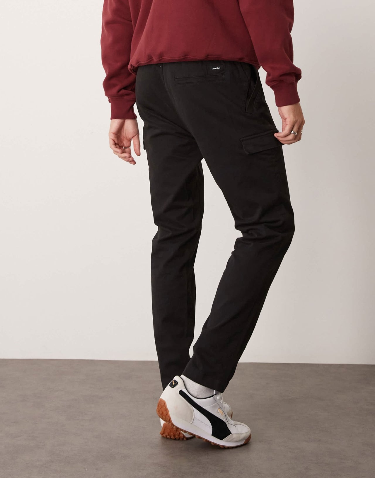 Calvin Klein modern twill tapered cargo trouser in black - ASOS Sample Sale EU Store