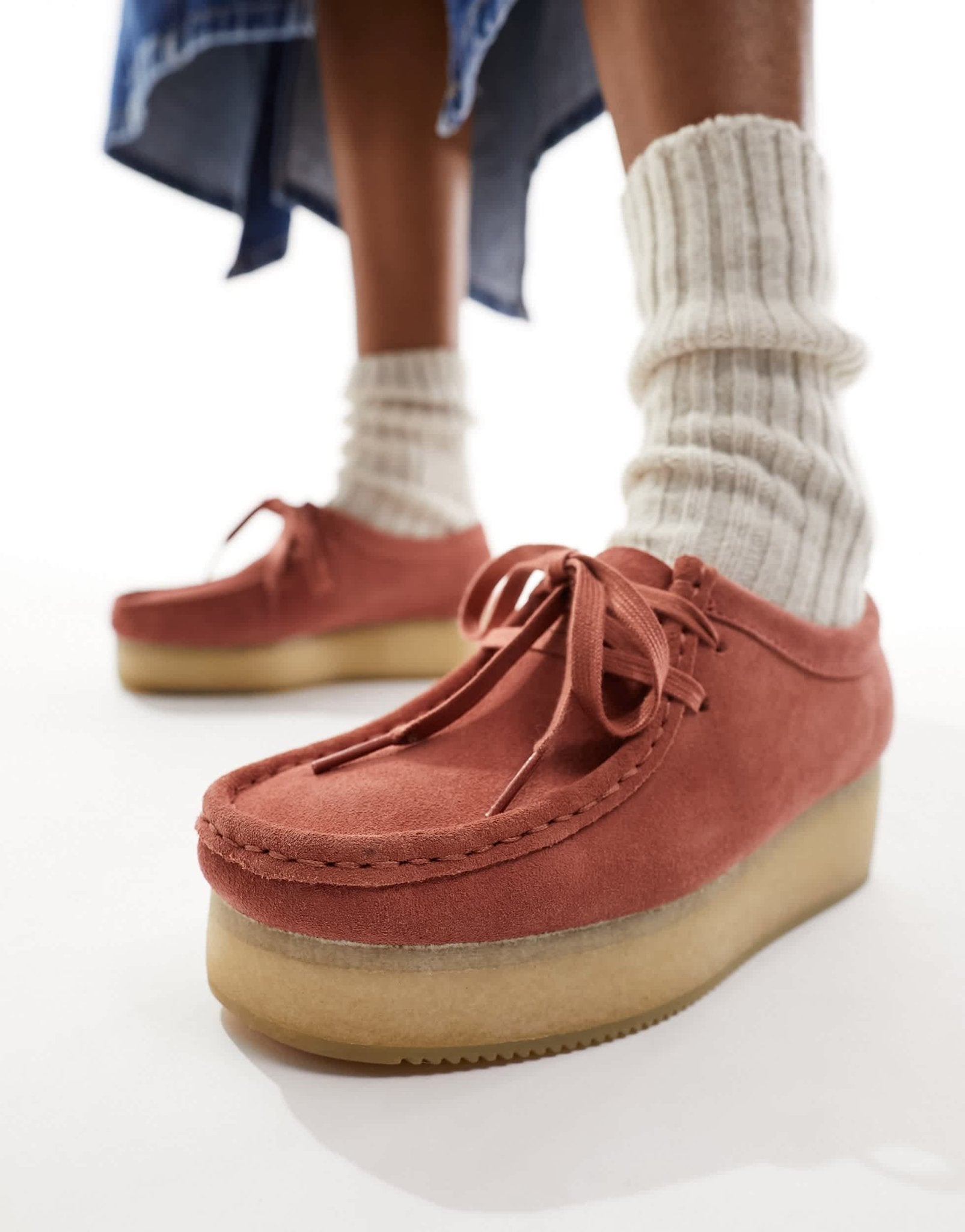 Clarks Originals Wallacraft Bee shoes in teracotta red suede - ASOS Sample Sale EU Store