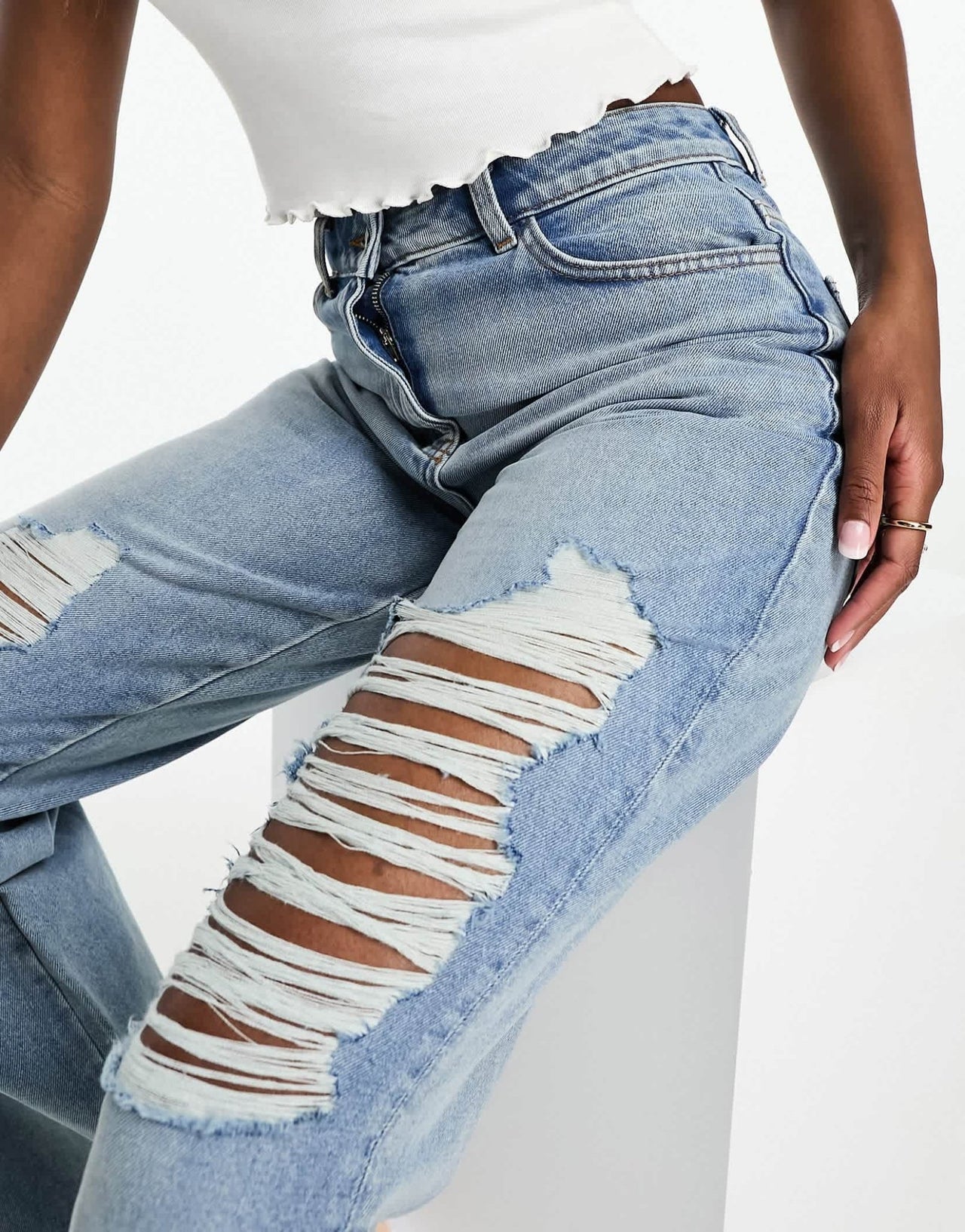 COLLUSION baggy ripped dad jeans in light blue - MBLUE - ASOS Sample Sale EU Store