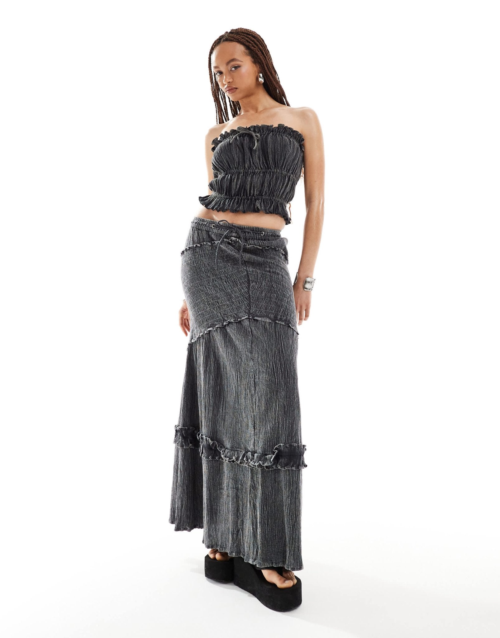 COLLUSION cotton crinkle bandeau sun top co - ord with tie detail in washed charcoal - ASOS Sample Sale EU Store